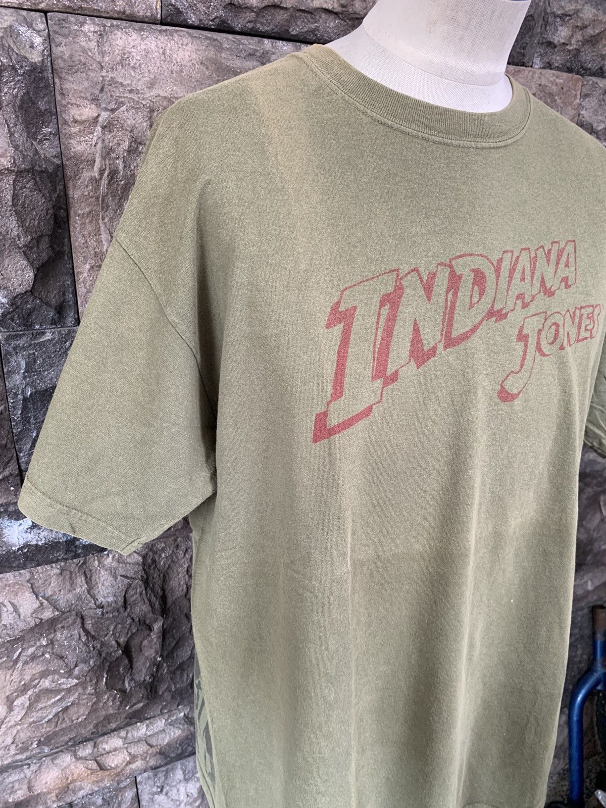 Vintage Vintage 2001 Indiana Jones Action Movie T shirt Size US L / EU 52-54 / 3 - 4 Thumbnail