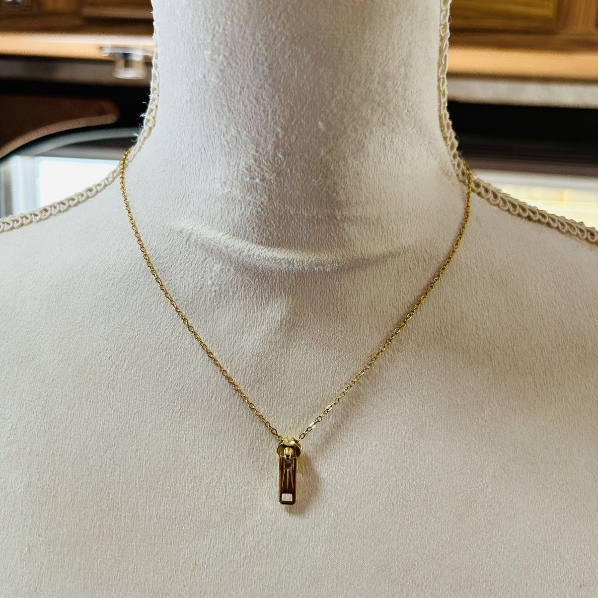 Handmade Handcrafted zipper pull novelty pendant on chain necklace Size ONE SIZE - 2 Thumbnail