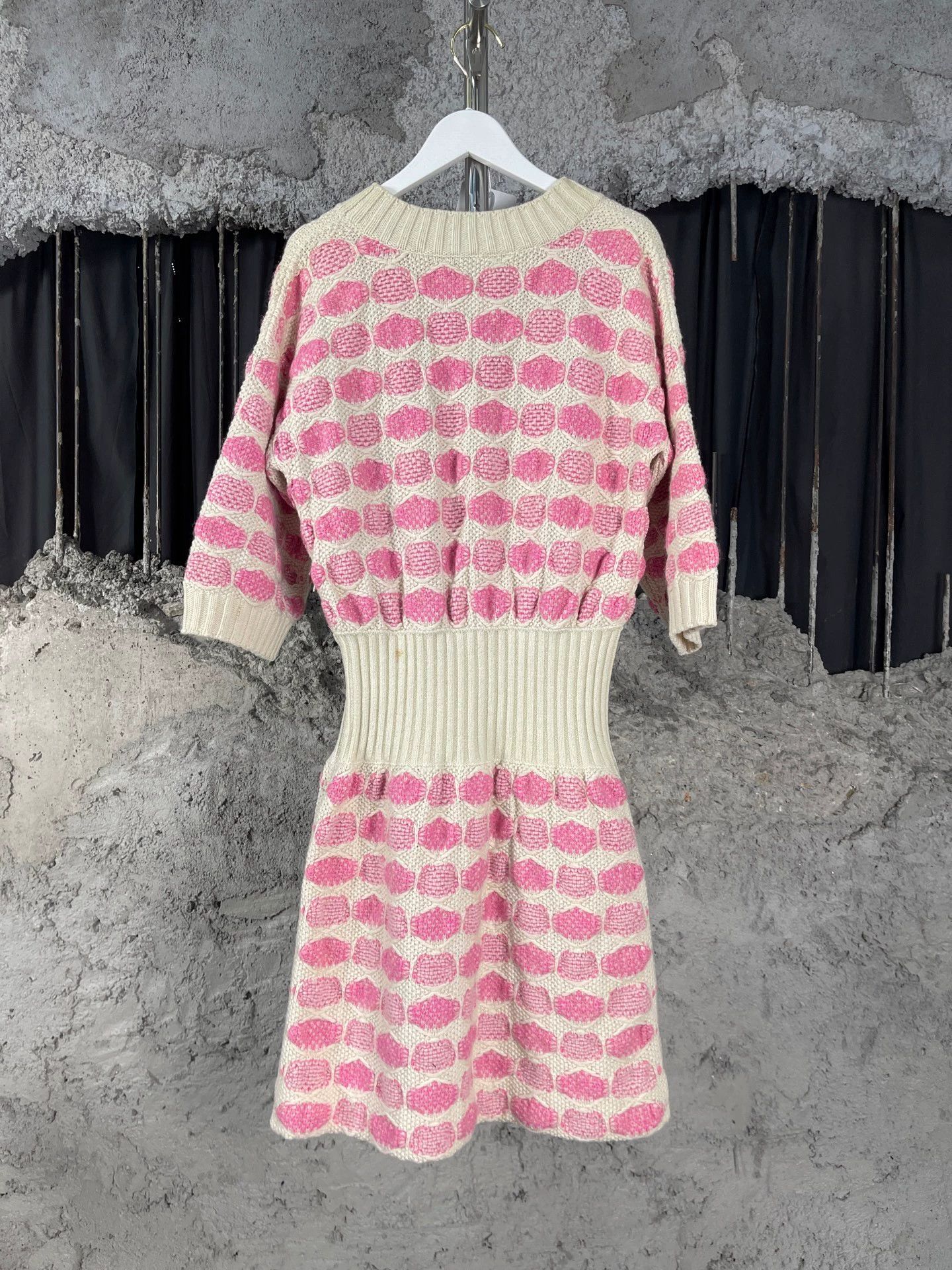 Chanel Chanel Women's Dress 34 99 New Size XS / US 0-2 / IT 36-38 - 2 Thumbnail