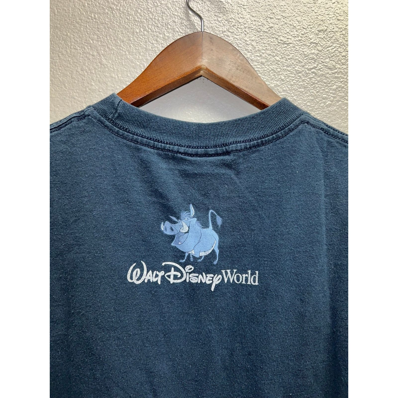 Disney Walt Disney World Shirt Lion King Pumba It Wasnt Me Blue Tee Size US S / EU 44-46 / 1 - 7 Thumbnail