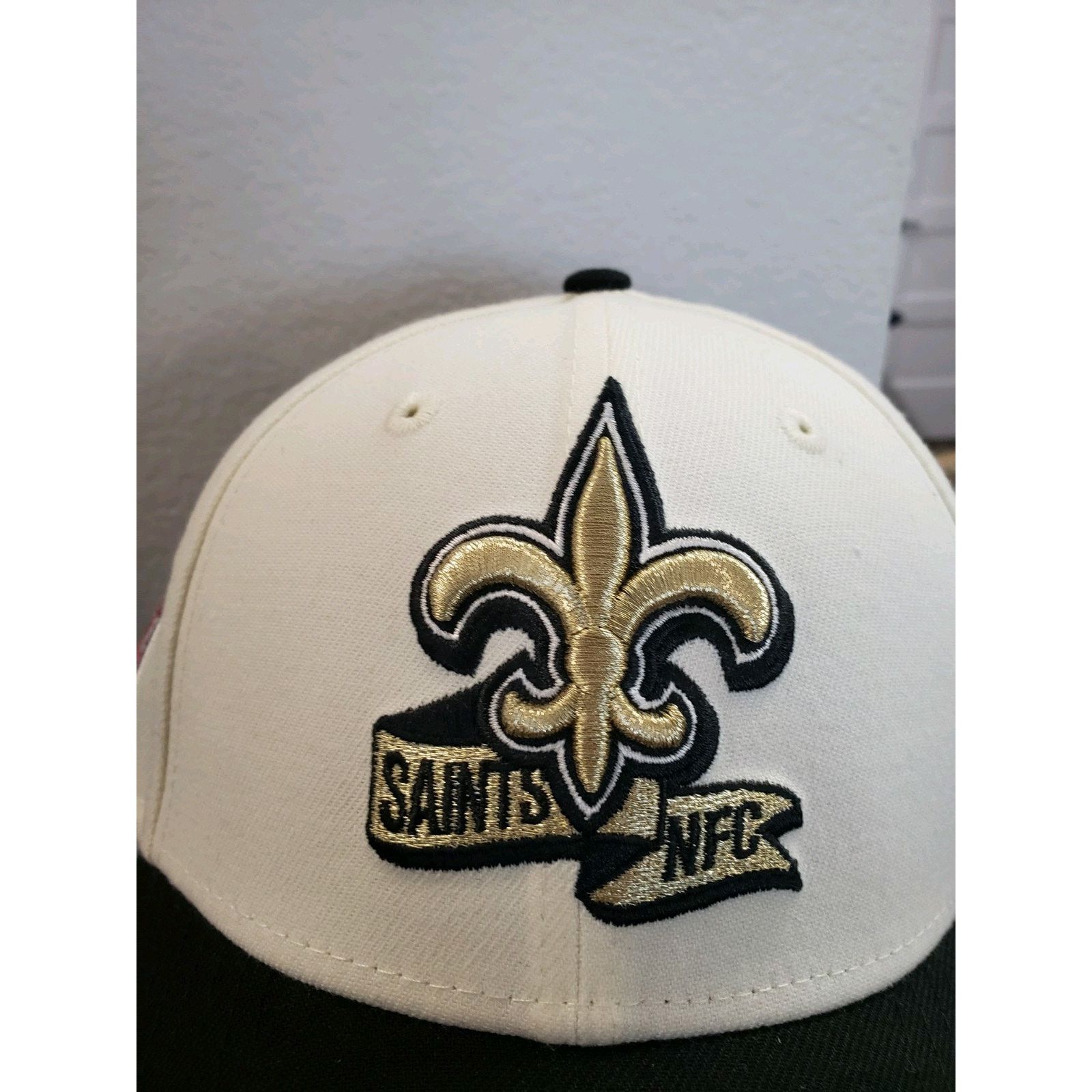 New Era New Orleans Saints Hat Cap 2022 Sideline 3930 S/M New Era Size ONE SIZE - 2 Thumbnail