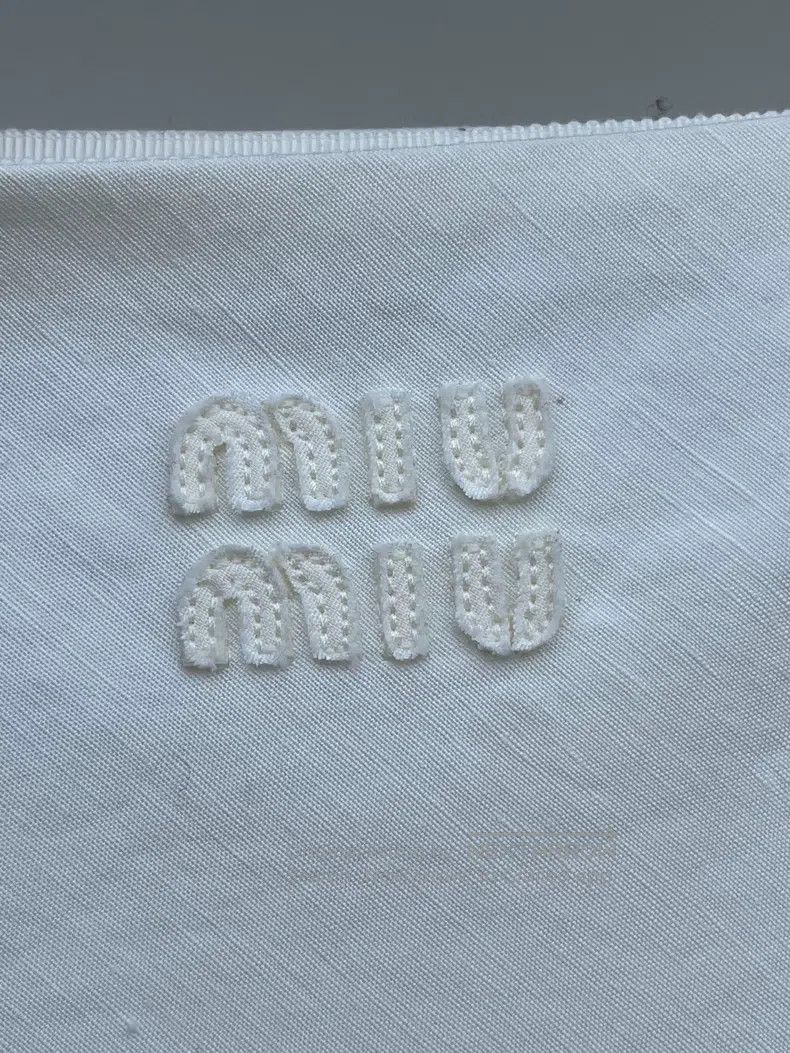 Miu Miu Miu Miu 38 Milky white sticker logo lace skirt Size 37" - 3 Thumbnail