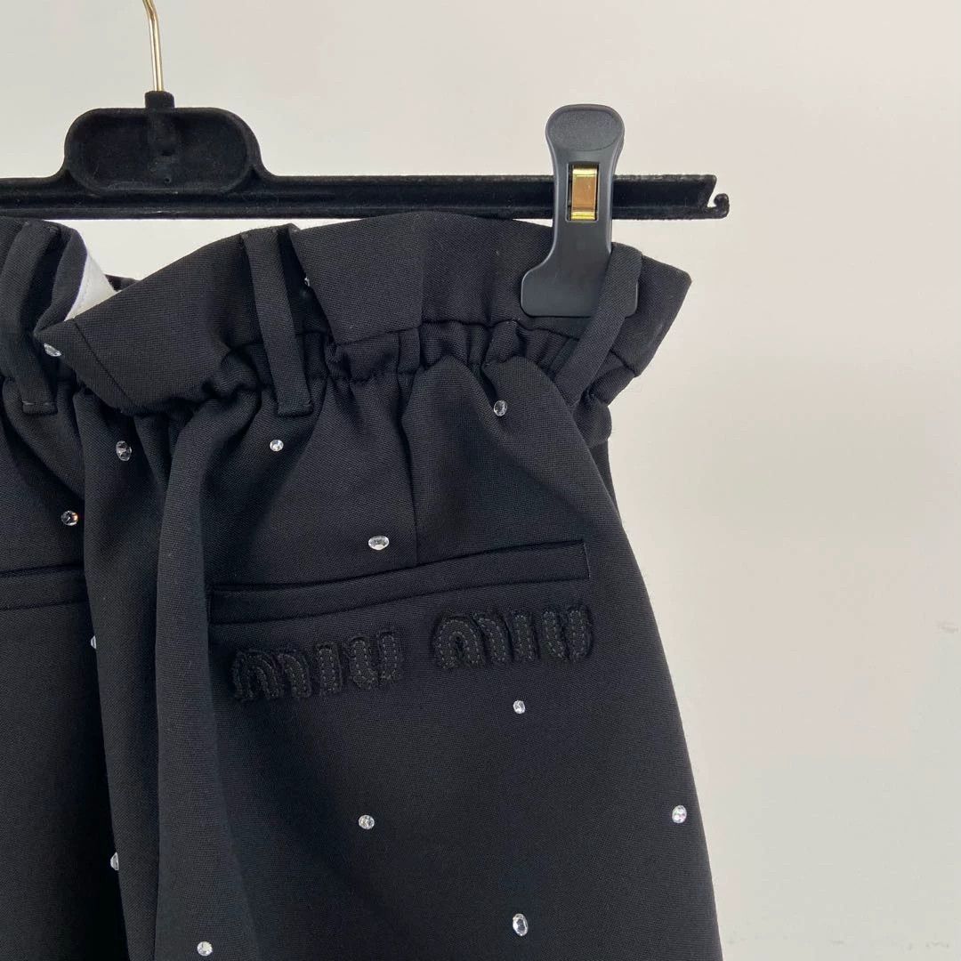 Miu Miu MIU MIU women's black crystal-embellished short 36 Size 25" / US 0 / IT 36 - 5 Thumbnail
