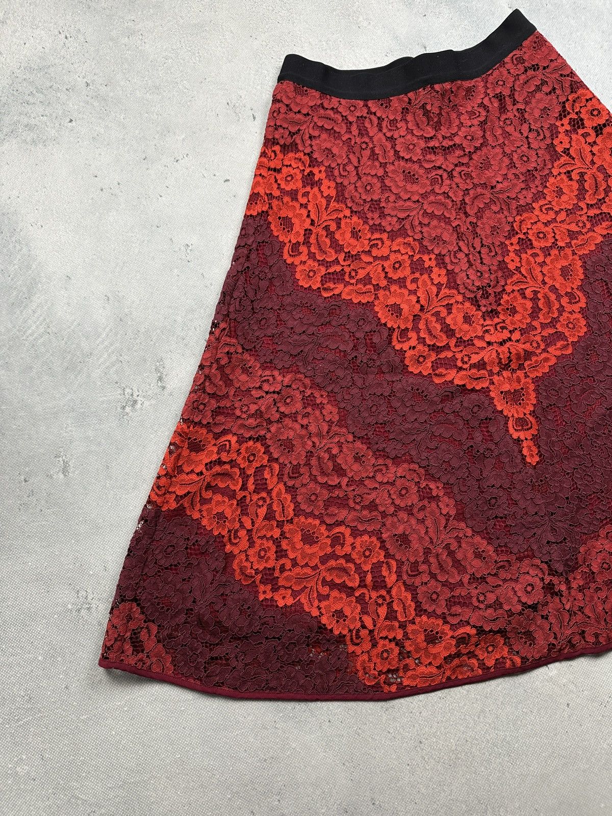 Sandro Sandro Paris Red Lace A-Line Skirt Luxury Romantic Chic Lux Size 27" / US 4 / IT 40 - 4 Thumbnail