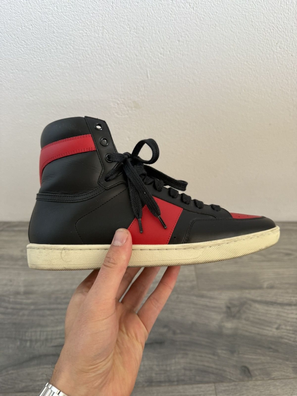 Saint Laurent Paris Saint Laurent Court Classic SL/10H Red & Black High-Tops Size US 6 / EU 39 - 11 Thumbnail