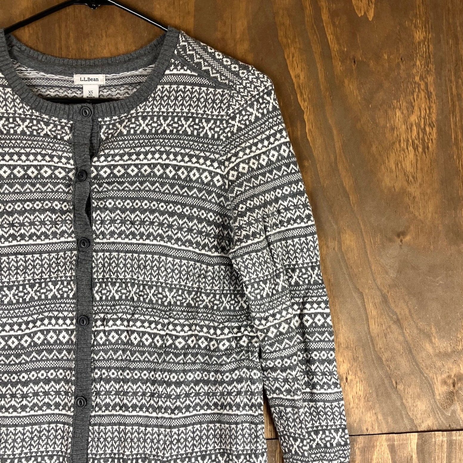 Vintage VINTAGE L.L. Bean Womens Cardigan Gray White Fair Isle Button Front Cashmere XS Sweater Size XS / US 0-2 / IT 36-38 - 5 Thumbnail