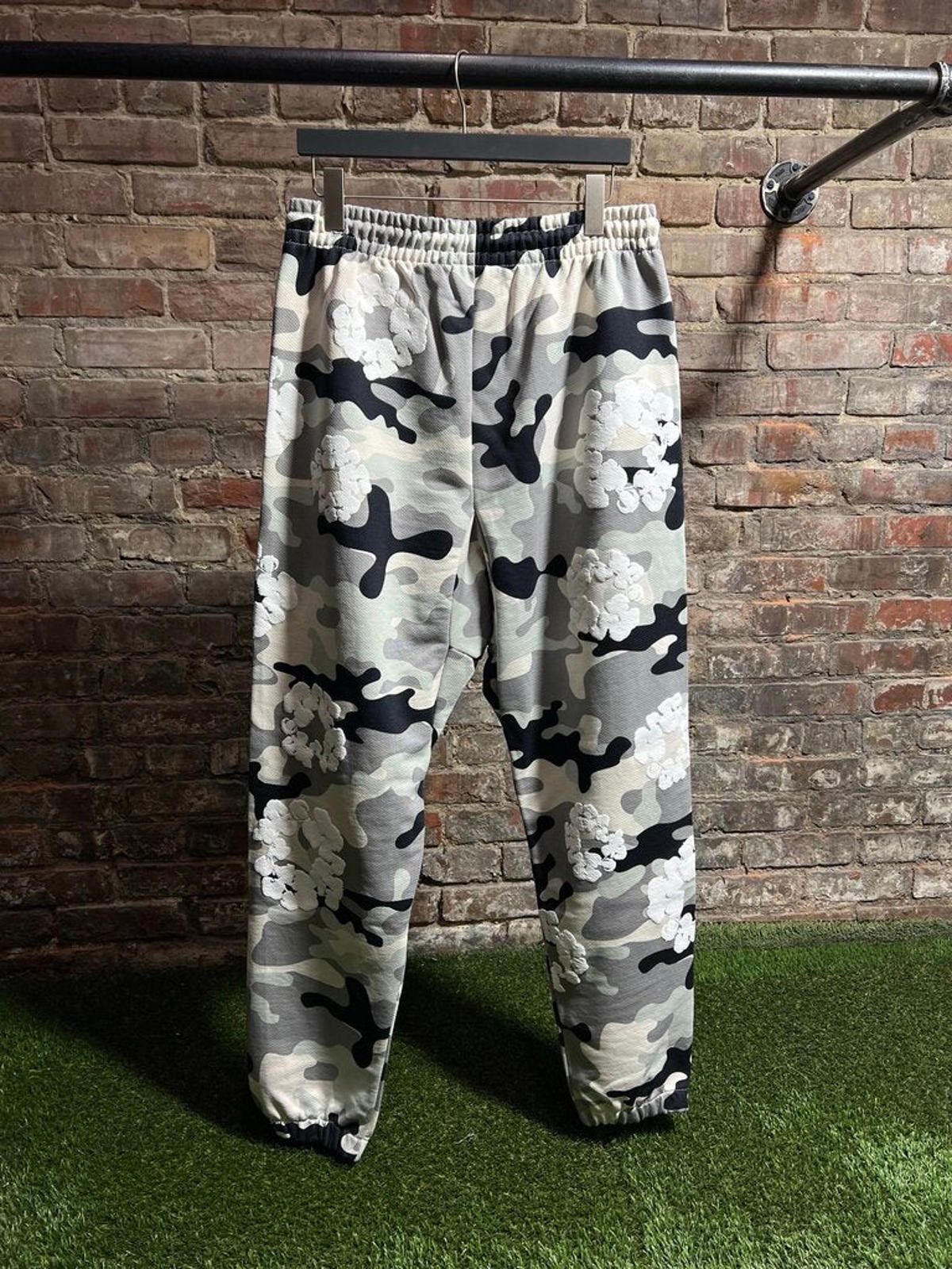 DENIM TEARS Denim Tears Grey/White Sweatpanst Sz. L Size ONE SIZE - 2 Thumbnail