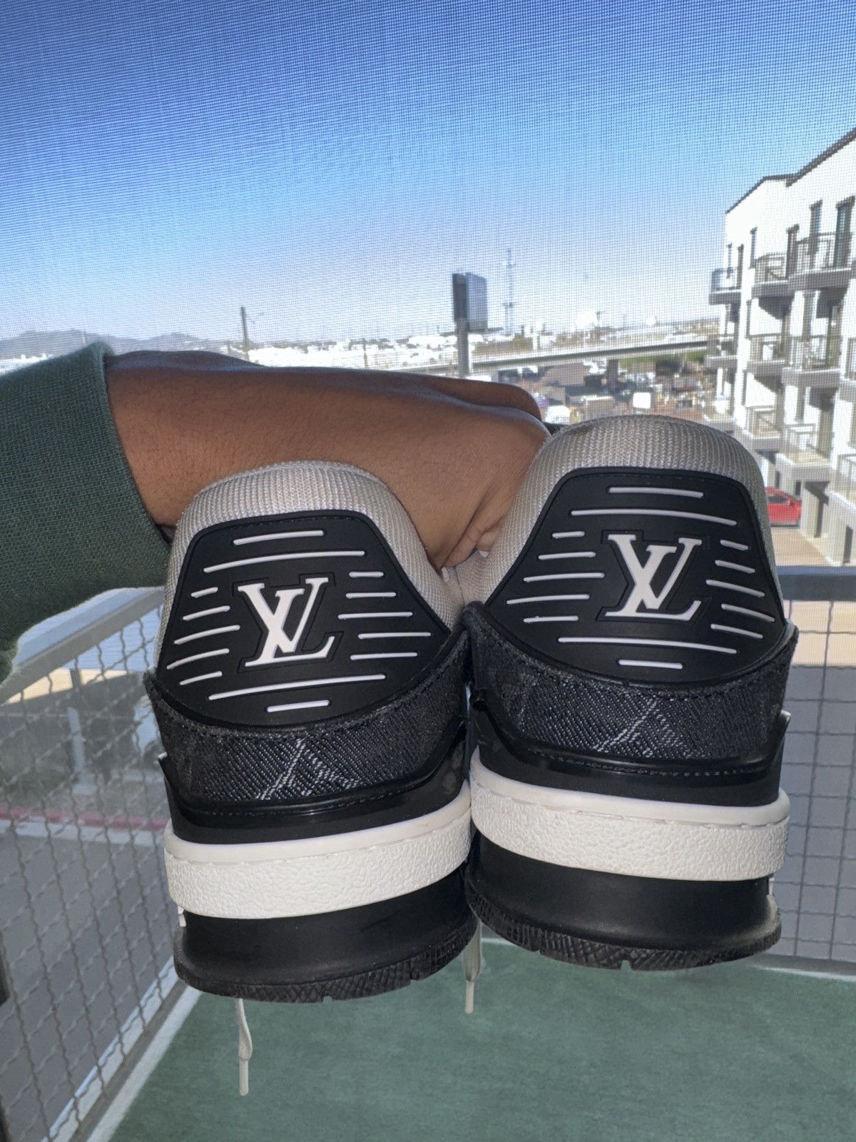 Louis Vuitton LV TRAINERS 1A9JGE Size US 6.5 / EU 39-40 - 9 Thumbnail