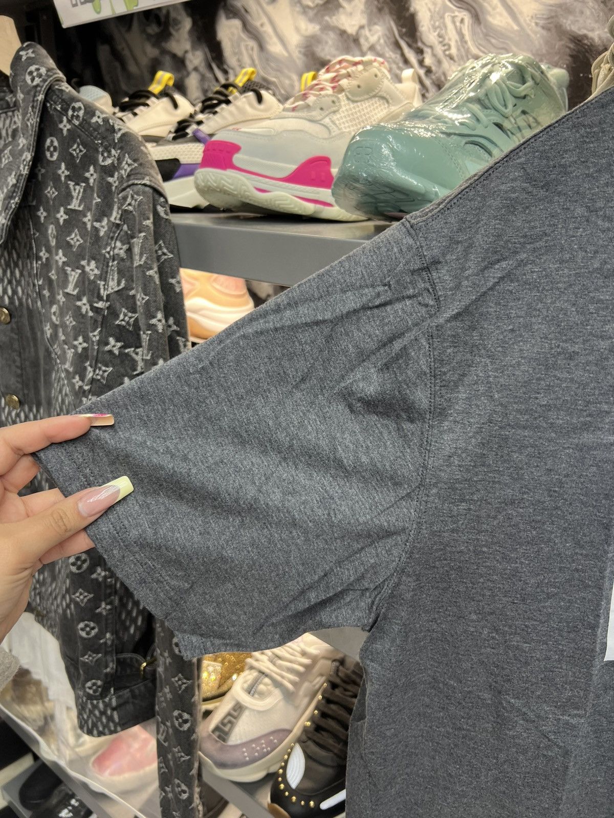 Burberry Burberry Dark Gray T-Shirt Size US M / EU 48-50 / 2 - 4 Thumbnail