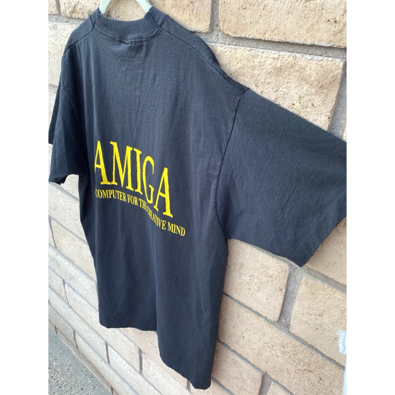 Fruit Of The Loom VINTAGE Amiga Computers Promo Graphic T-Shirt The Computer For The Creative Mind XL Black Unisex Cotton Blend Short Sleeve Size US XL / EU 56 / 4 - 4 Thumbnail