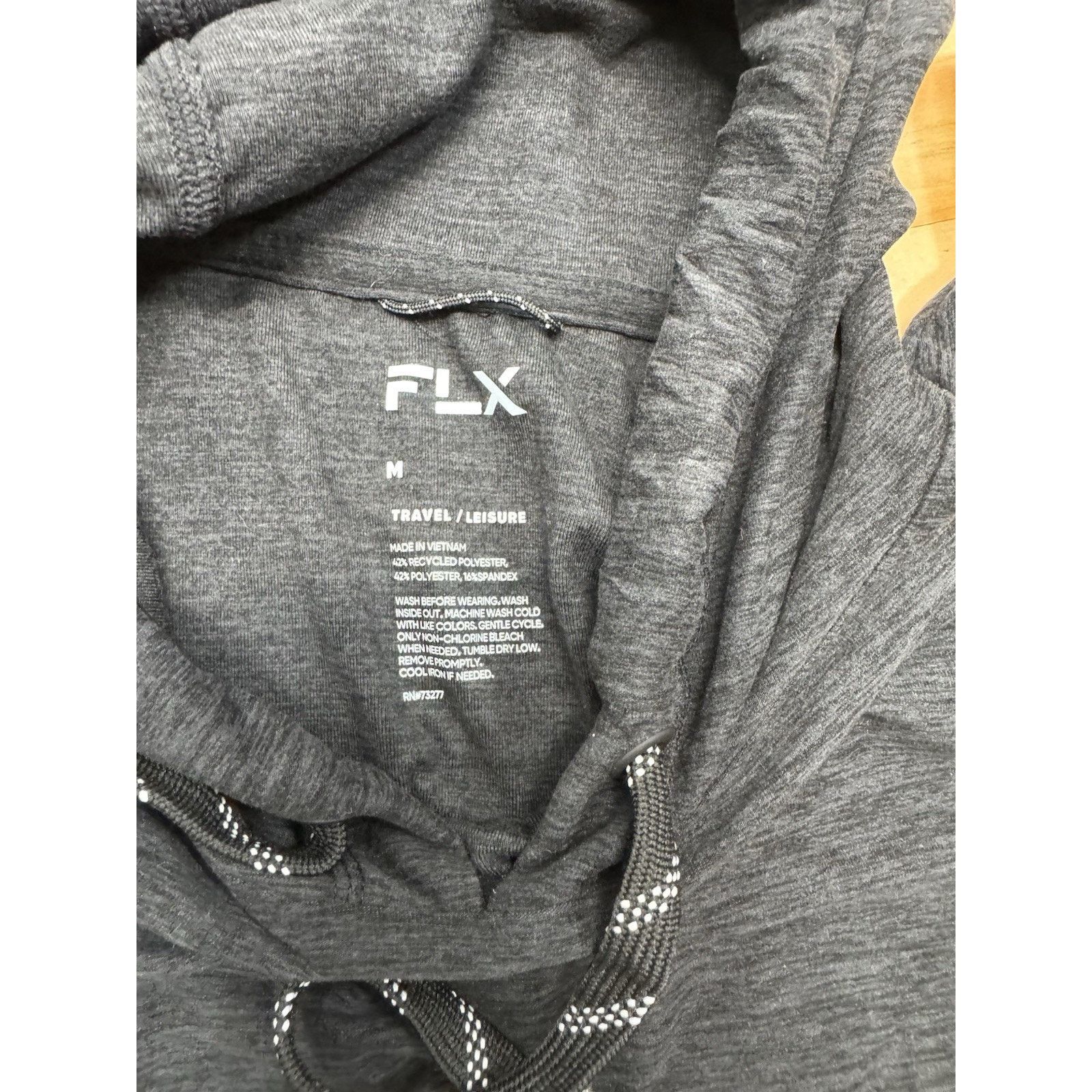 Other RBX Cropped Hoodie Women’s Size Medium Black Workout Size M / US 6-8 / IT 42-44 - 8 Thumbnail