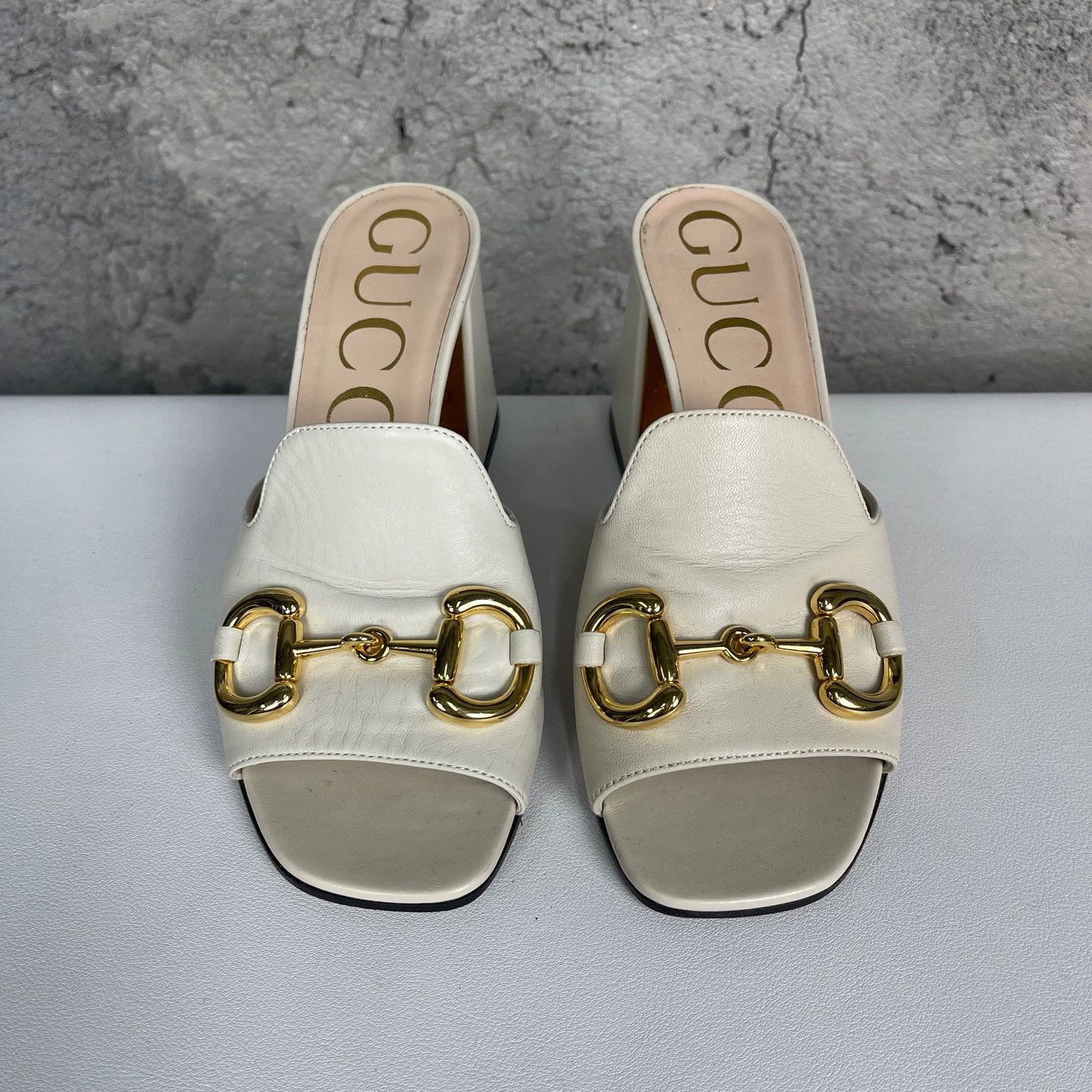 Gucci Gucci Women's Saddle Heeled Sandal 37 99New Size US 6.5 / IT 36.5 - 7 Thumbnail