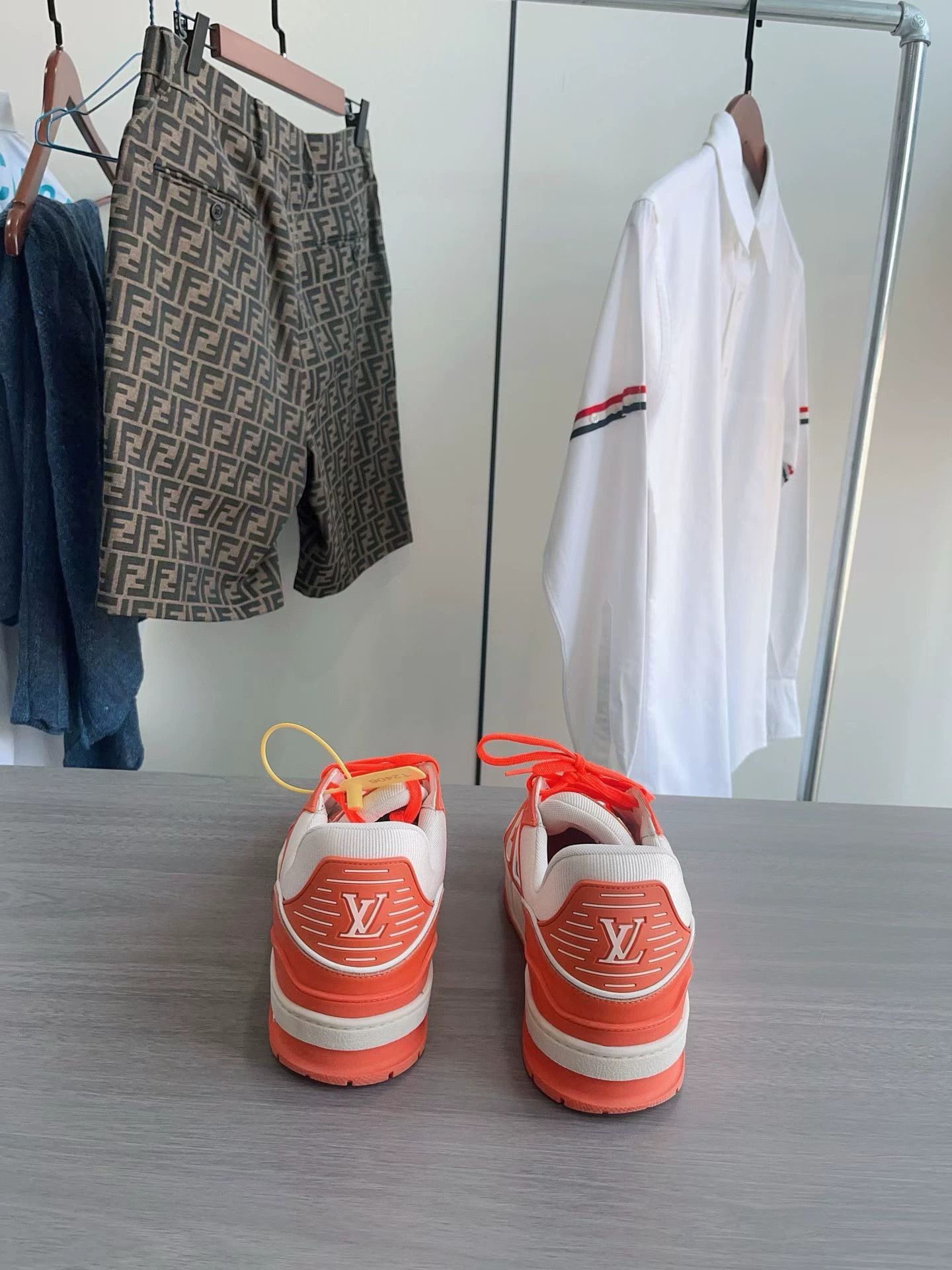 Louis Vuitton Louis Vuitton LV Trainer White Orange 42 EU - Like New Size US 9 / EU 42 - 3 Thumbnail