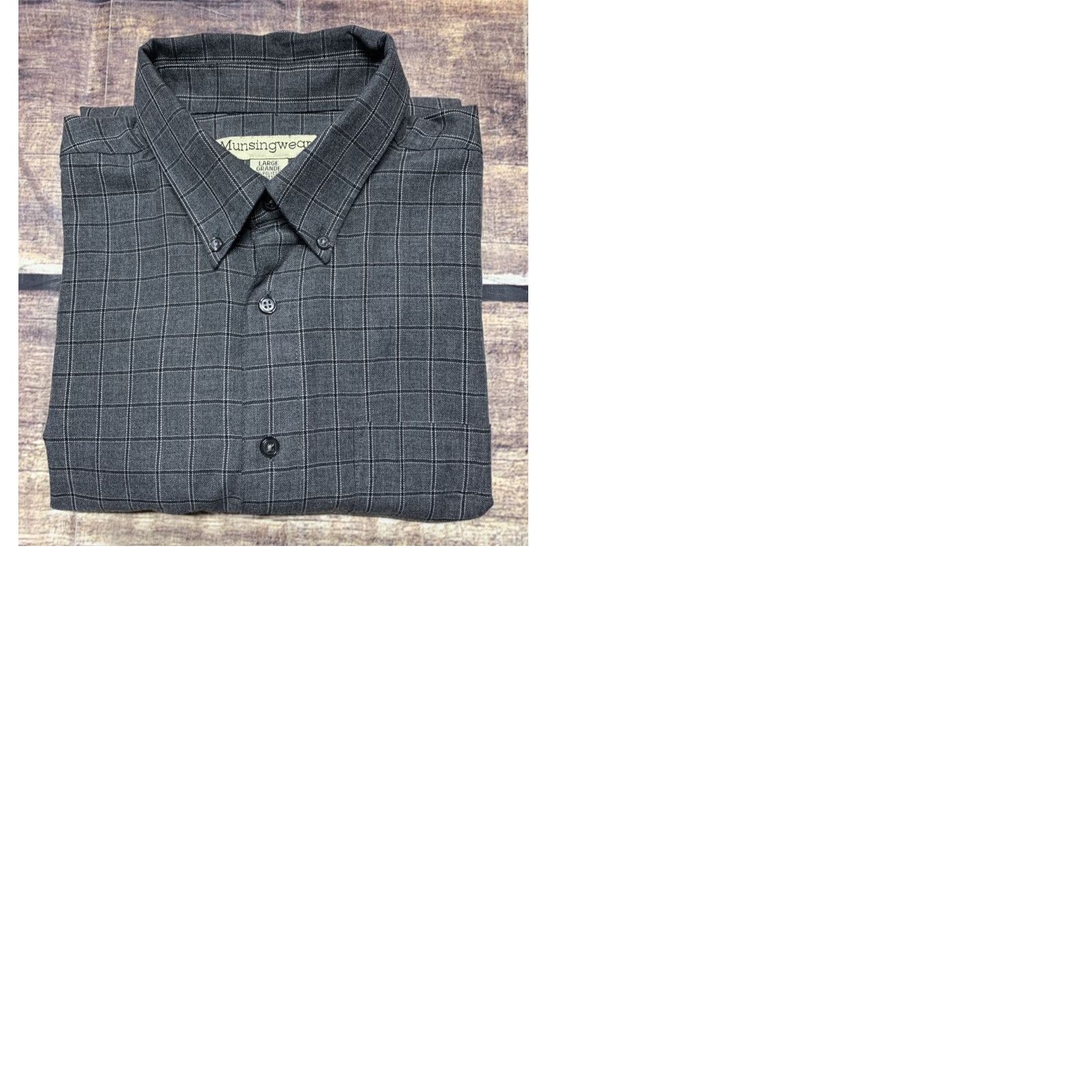 Vintage MunsingWear Shirt Men Large Gray Plaid Long Sleeve Button-Down 1 Pocket Size US L / EU 52-54 / 3 - 9 Thumbnail