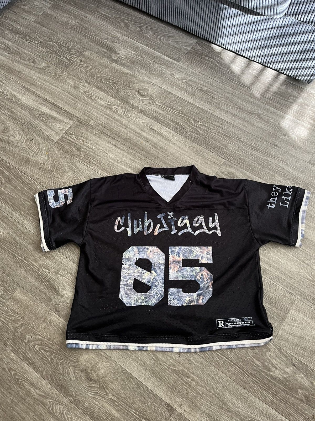 Vintage Club jiggy black and camo football jersey Size US XL / EU 56 / 4 - 1 Thumbnail