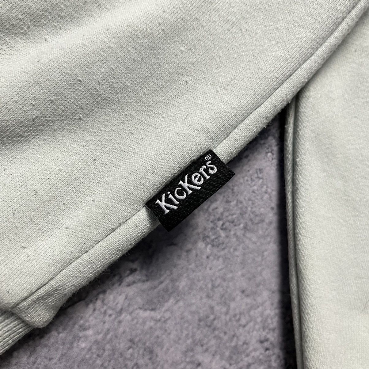 Kickers × Vintage Vintage Kickers Big Logo Sweatshirt Streetwear Y2K Size US S / EU 44-46 / 1 - 4 Thumbnail