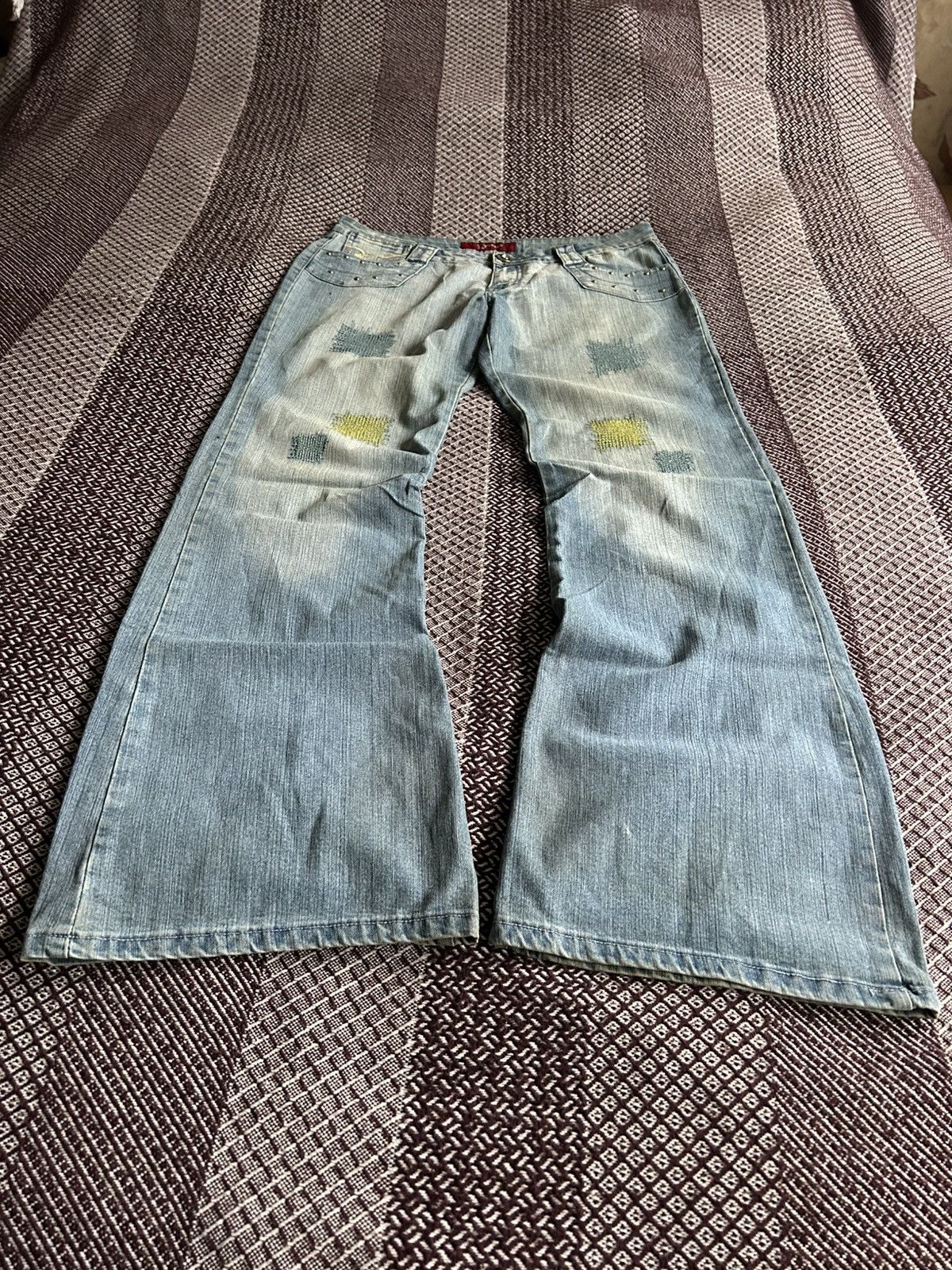 Vintage Vintage Y2K Distressed Faded Jeans Unisex Flared Streetwear Size US 32 / EU 48 - 2 Thumbnail