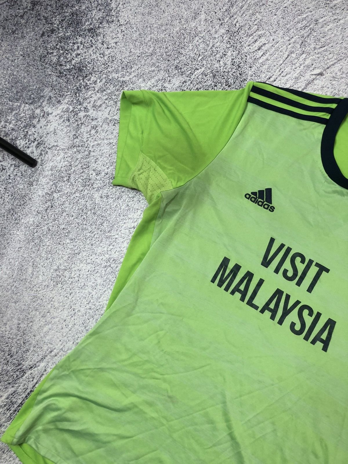 Adidas Men’s soccer jersey adidas fc cardif city size Xl Size US XL / EU 56 / 4 - 3 Thumbnail