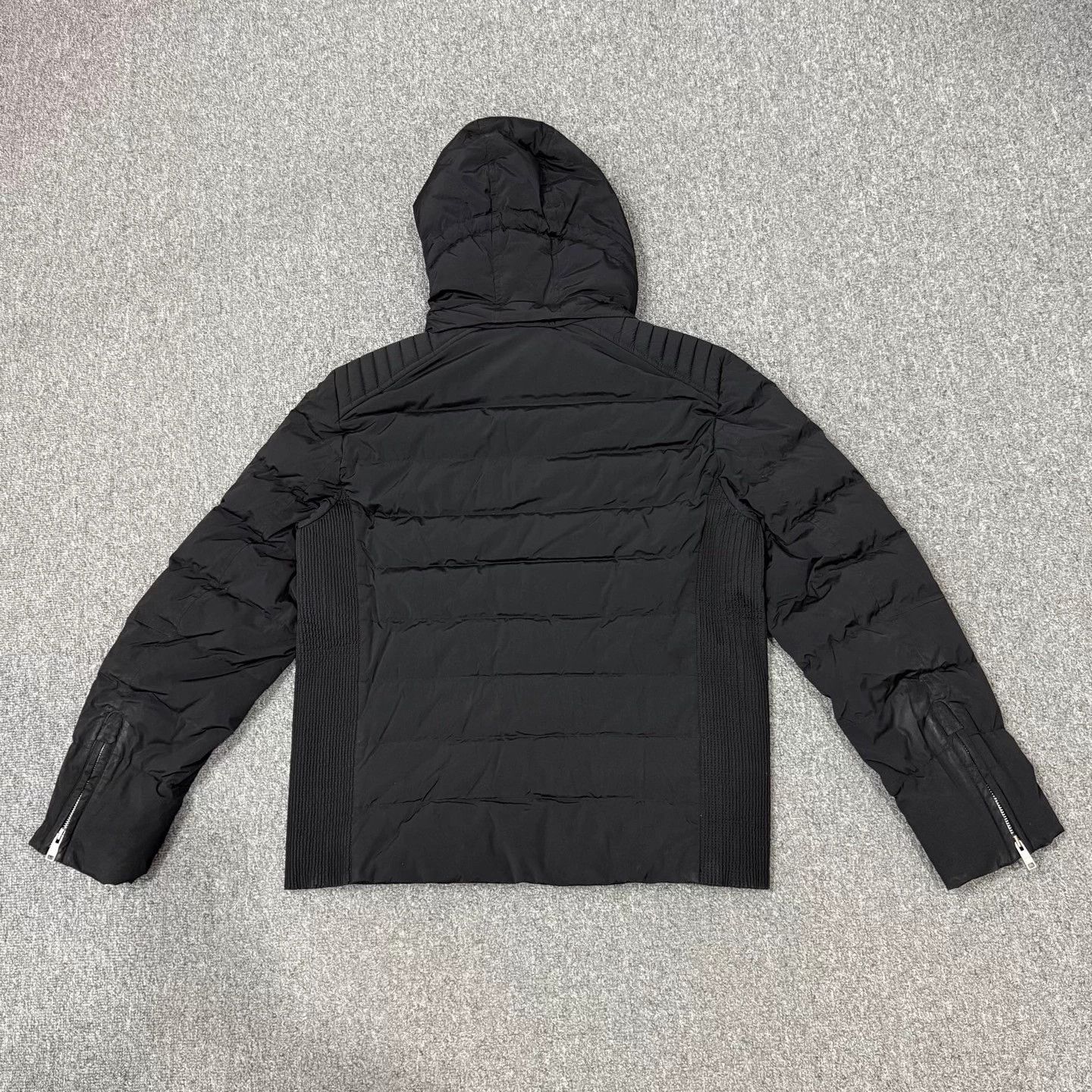 Prada Prada Black Triangle Logo Hooded Down Jacket 50 Size US M / EU 48-50 / 2 - 2 Thumbnail