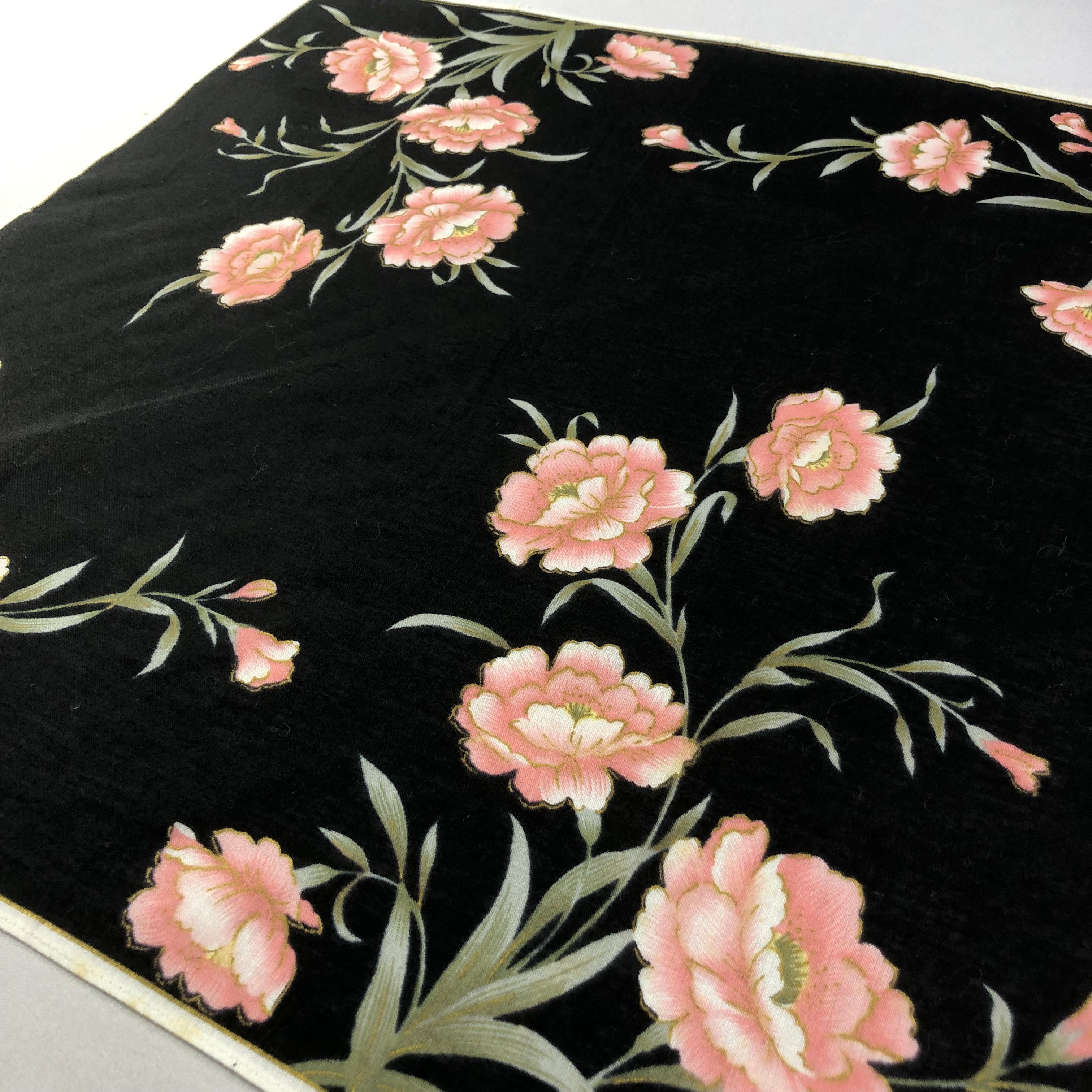 Japanese Brand Liberty Flower Handkerchief Neckerchief Bandana H1472 Size ONE SIZE - 3 Thumbnail