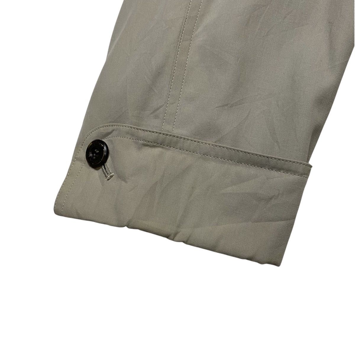 Burberry × Vintage Vintage Burberrys beige trenchcoat Size M / US 6-8 / IT 42-44 - 12 Thumbnail