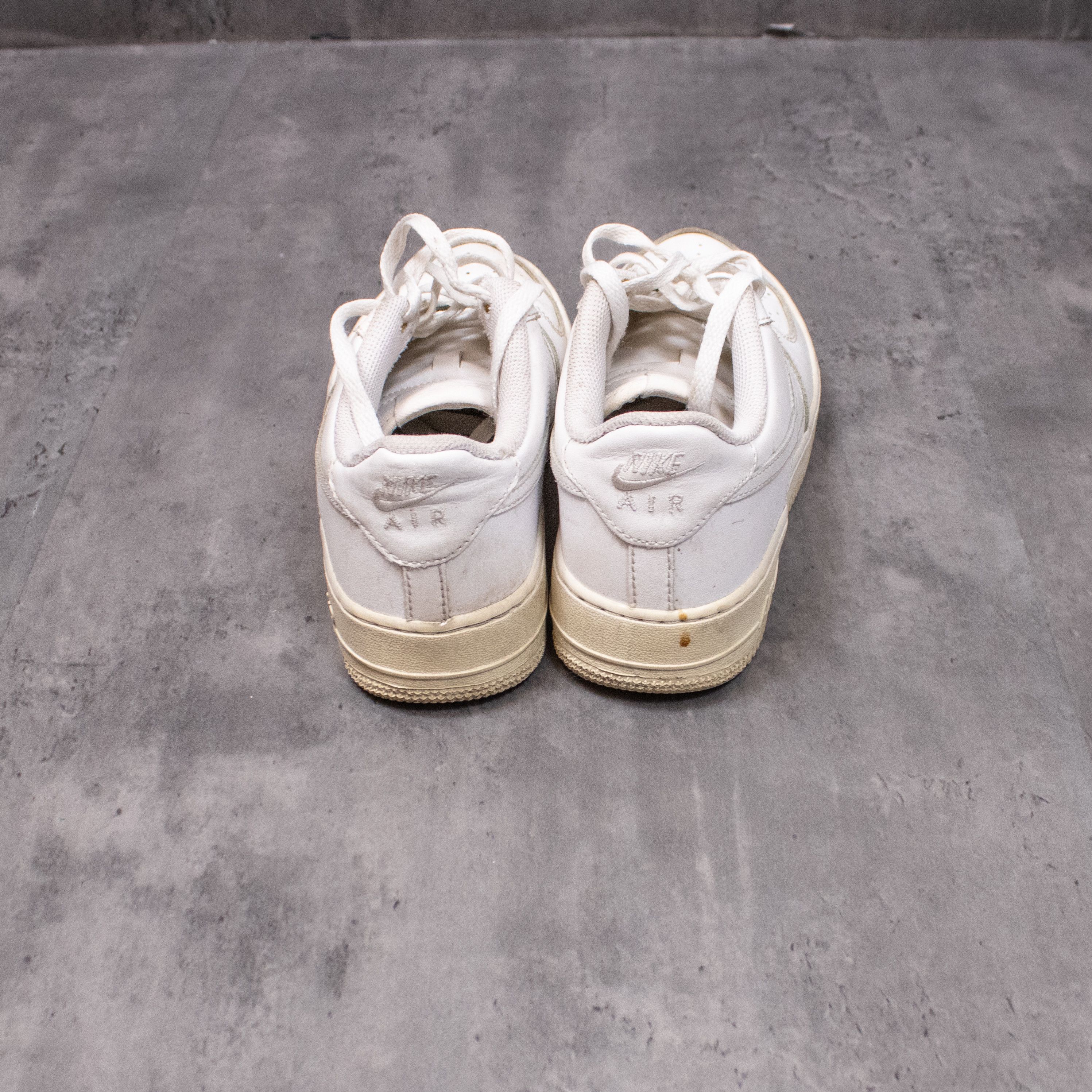 Nike Nike Air Force One White Sneaker's Size US 6.5 / IT 36.5 - 4 Thumbnail