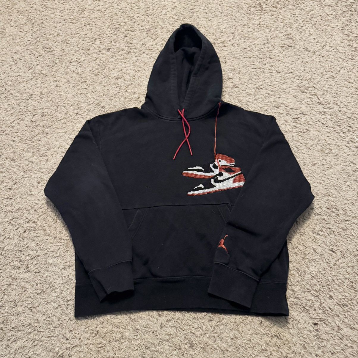 Jordan Brand VINTAGE NIKE JORDAN BRAND SNEAKER HOODIE Size US M / EU 48-50 / 2 - 9 Thumbnail