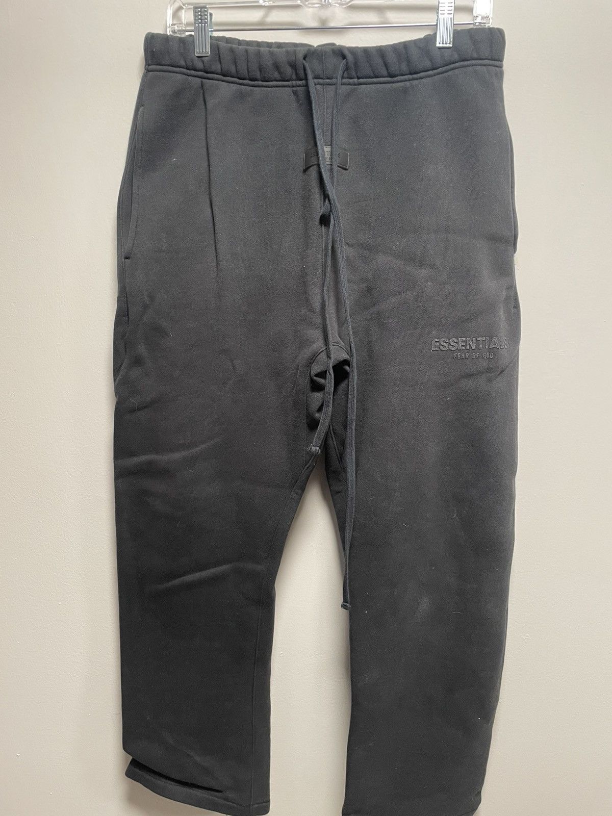 Essentials Fear of God Essentials Wide Leg Sweatpants Size US 32 / EU 48 - 1 Thumbnail