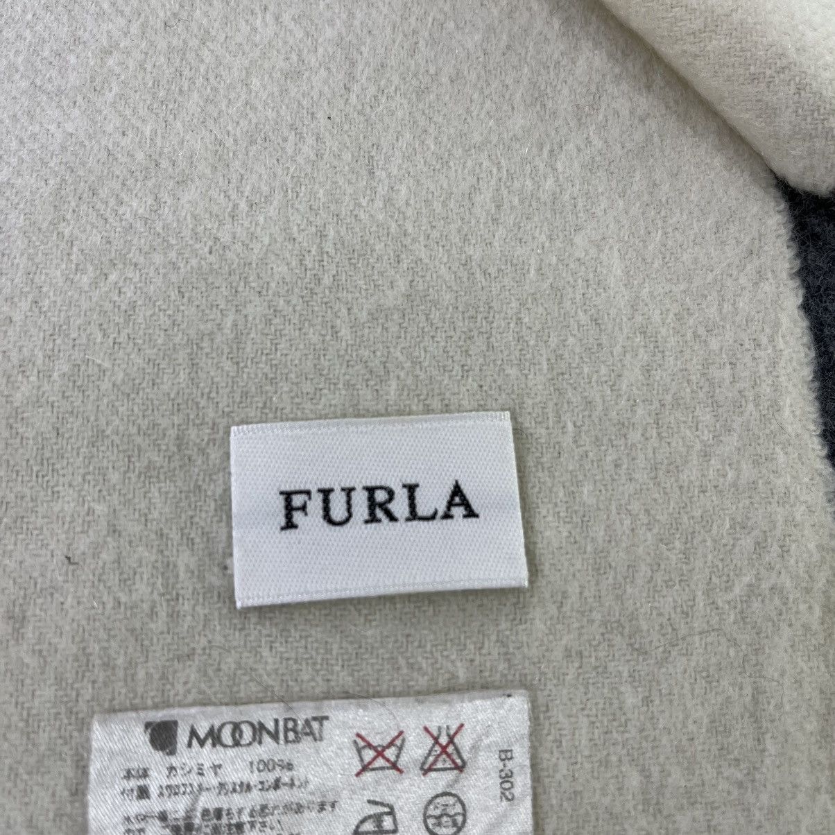 Furla × Vintage Furla Scarf / Muffler / Neckwear T908 Size ONE SIZE - 5 Thumbnail