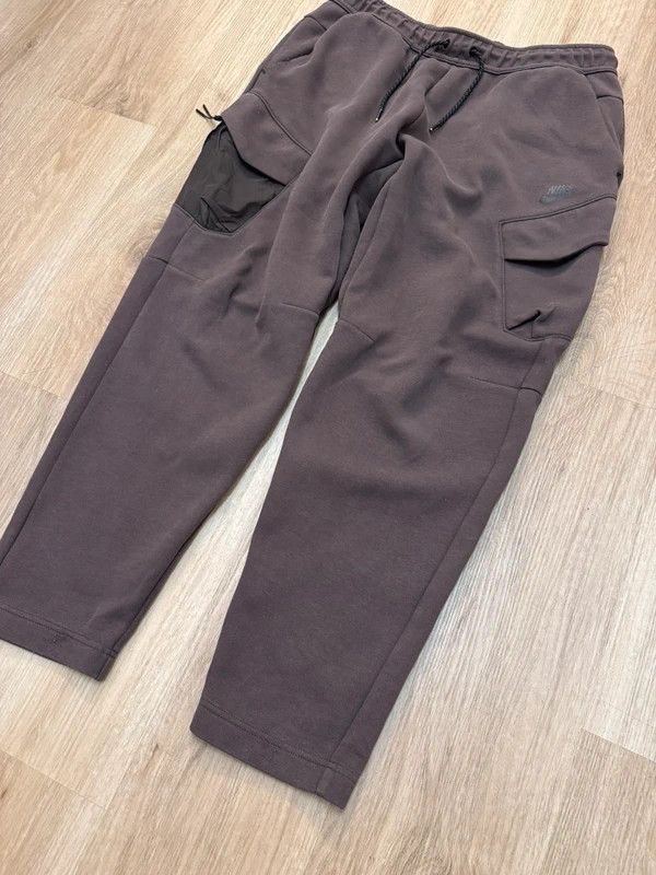 Nike Nike NSW Tech Fleece Utility Pants Brown size L Size US 36 / EU 52 - 3 Thumbnail