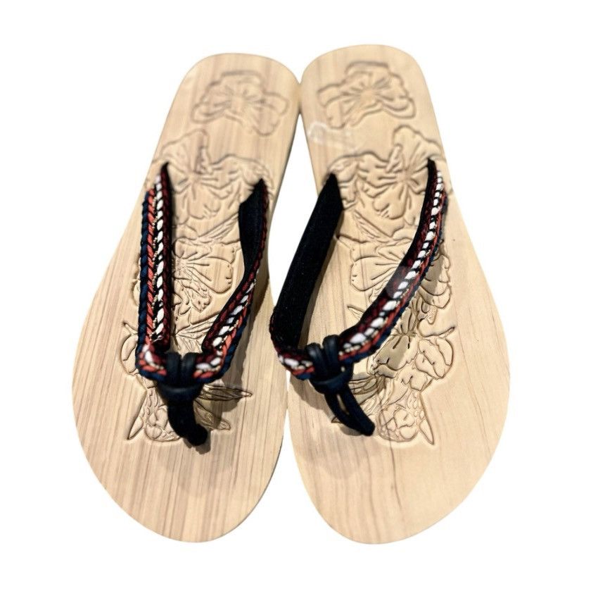 Other NWOT Hibiscus Thong Sandals Women’s Sz 8 Tropical Flip Flops Size US 8 / IT 38 - 1 Thumbnail