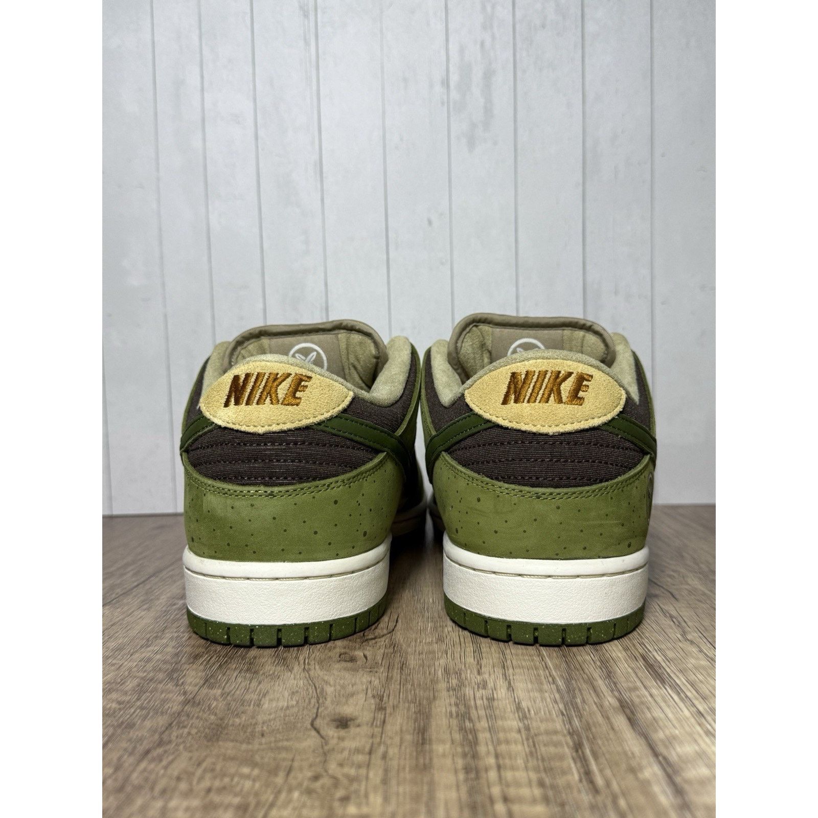 Nike Nike Yuto Horigome x Dunk SB Low "Matcha" HF8022-300 Size US 12 / EU 45 - 7 Thumbnail