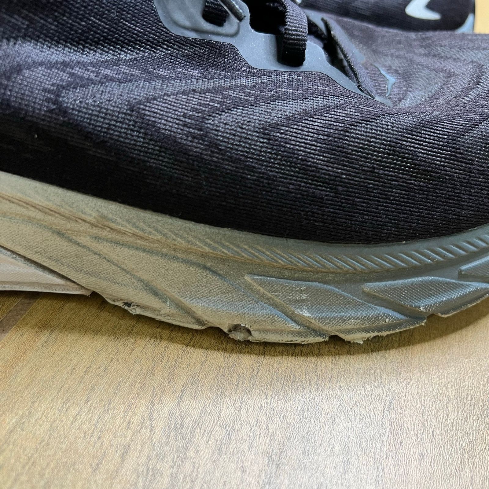 Hoka HOKA Arahi 6 Running Shoes Men’s 11D Black White Stability Size US 11 / EU 44 - 5 Thumbnail
