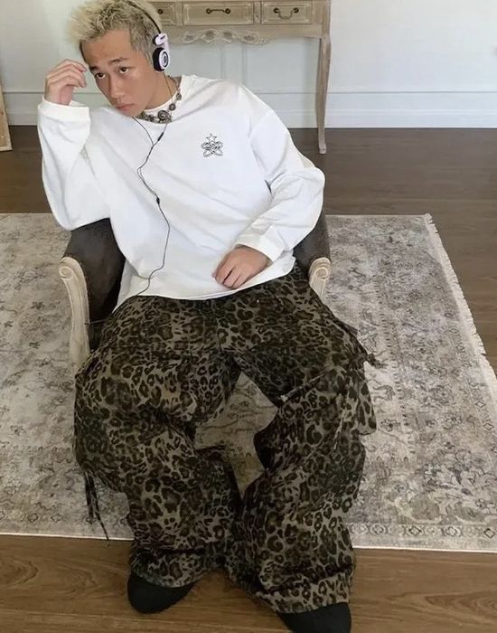 Vintage Leopard print parachute pleated cargo wide-leg pants | Grailed