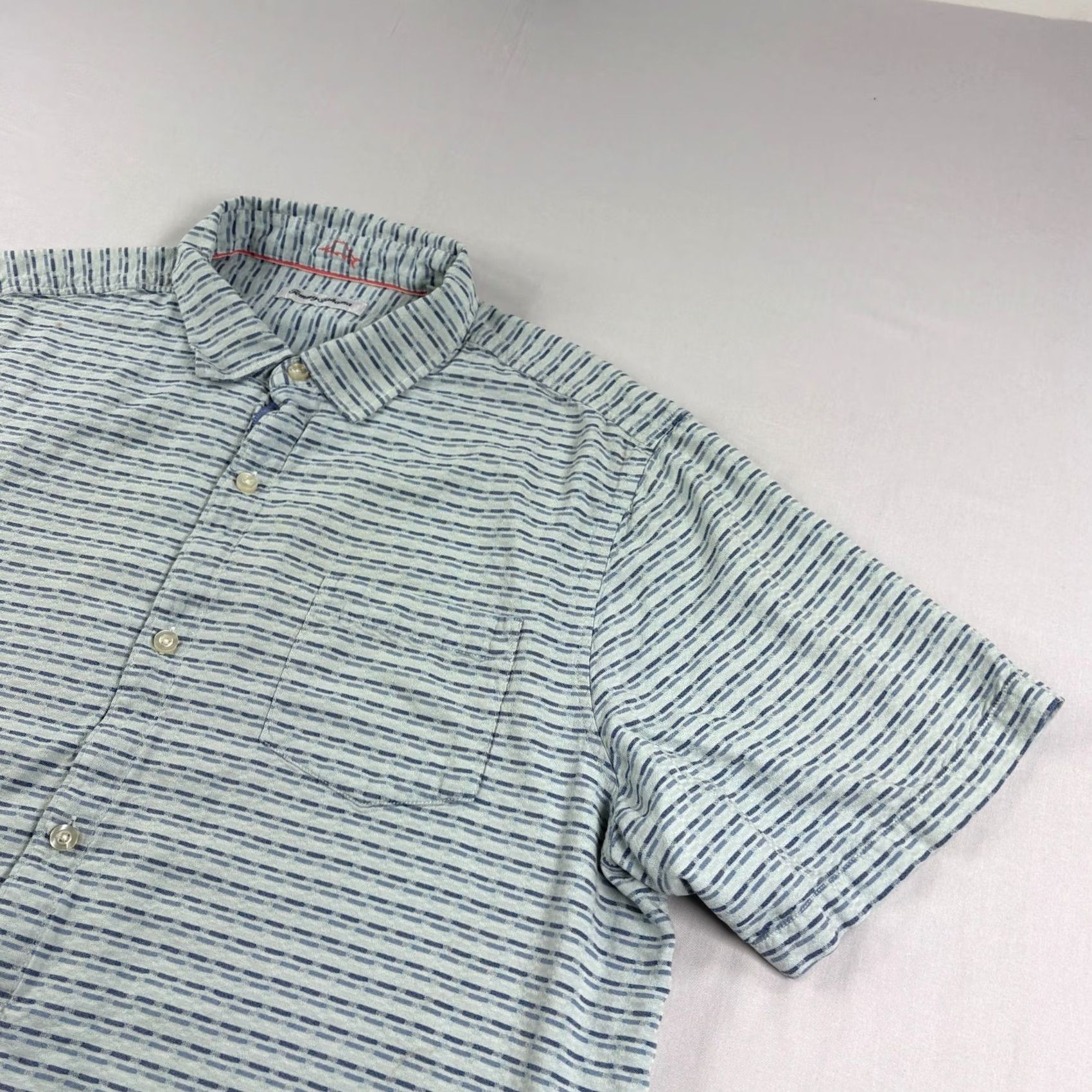 Tommy Bahama Tommy Bahama Silk Shirt Mens 2XL Blue Striped Button-Up Camp Shirt Size US XXL / EU 58 / 5 - 2 Thumbnail