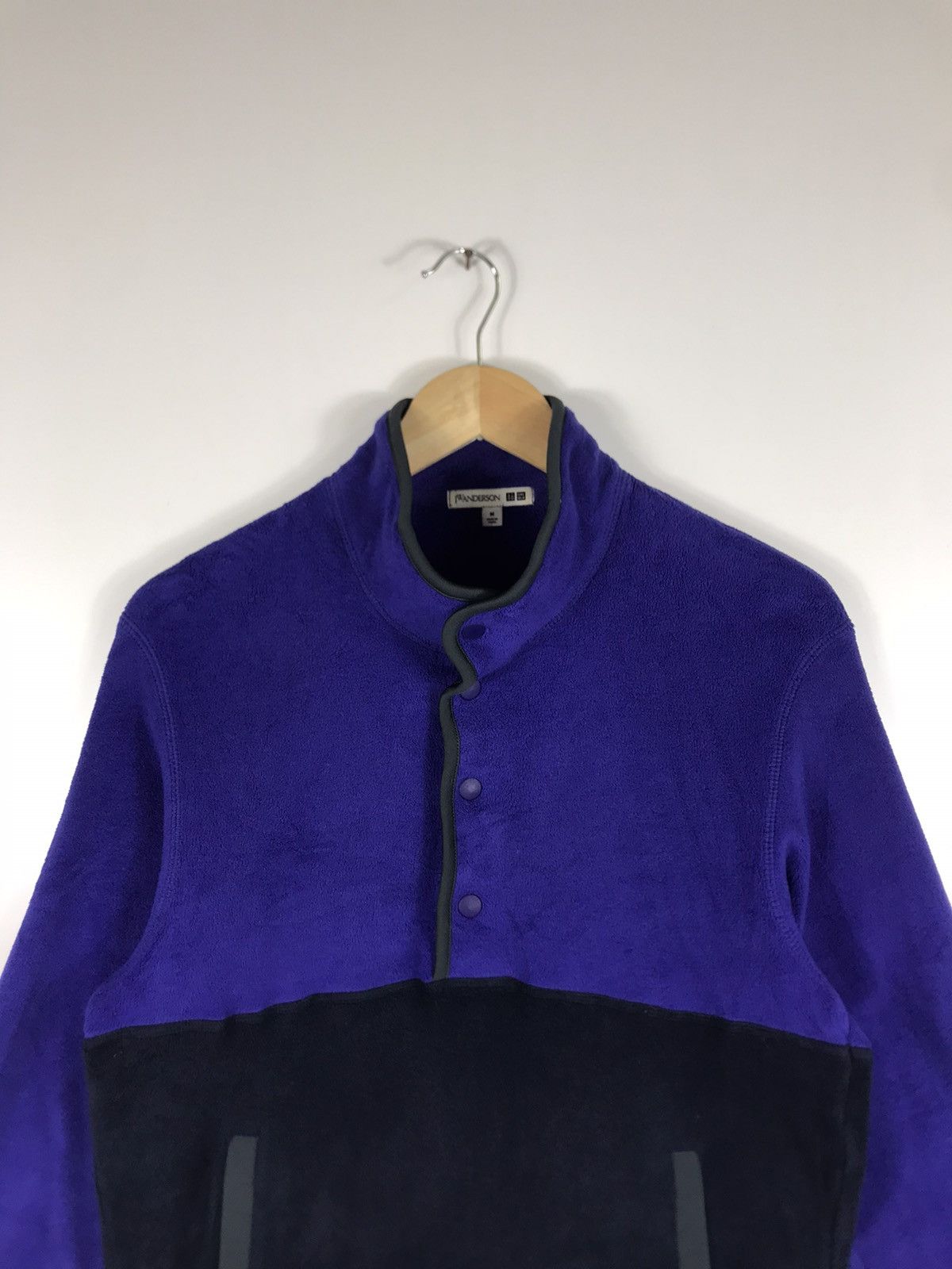 JW Anderson × Uniqlo 🔥J.W.anderson Pullover Fleece Sweatshirt Size US M / EU 48-50 / 2 - 4 Thumbnail