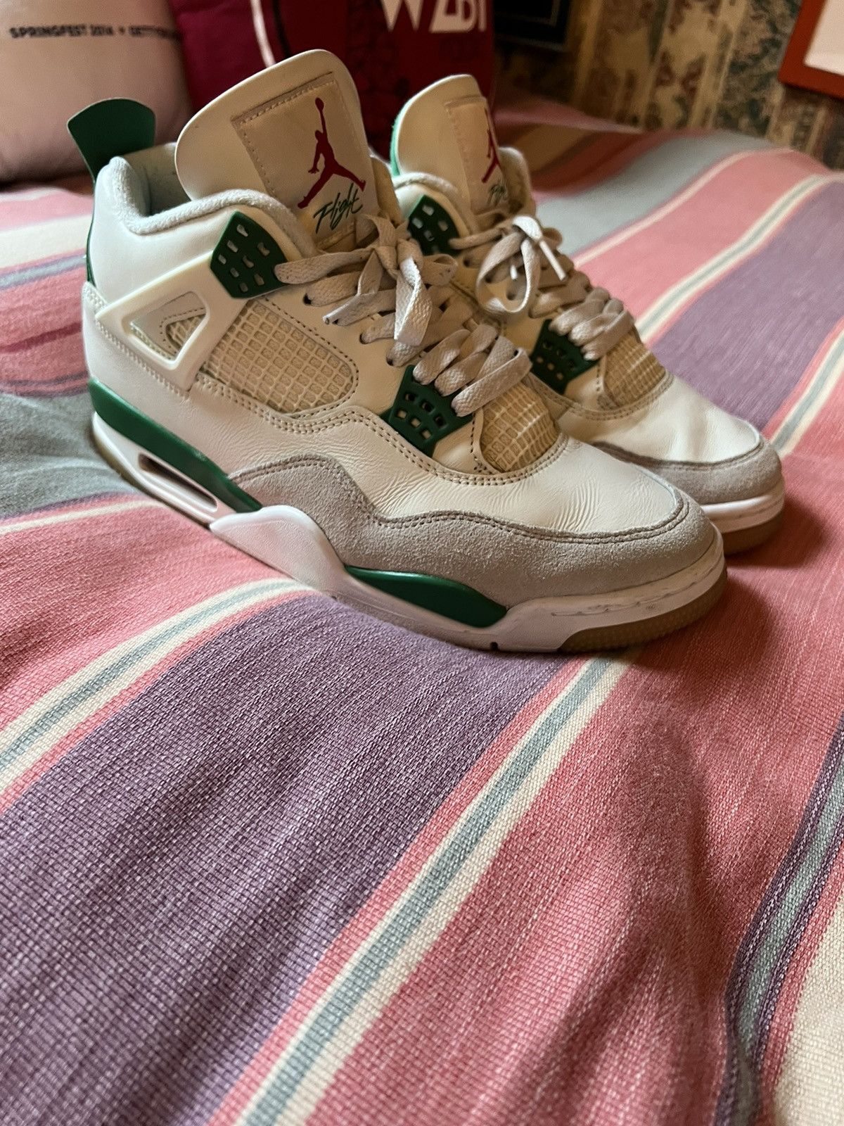 Jordan Brand Jordan 4 Retro SB Pine Green - 9.5 Size US 9.5 / EU 42-43 - 3 Thumbnail