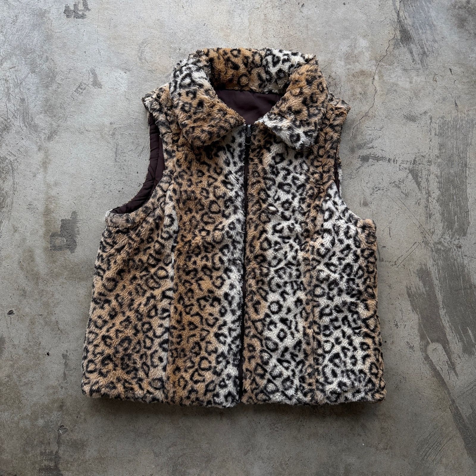 Other Vintage Y2K Leopard Faux Fur Reversible Puffer Vest M Size M / US 6-8 / IT 42-44 - 1 Thumbnail