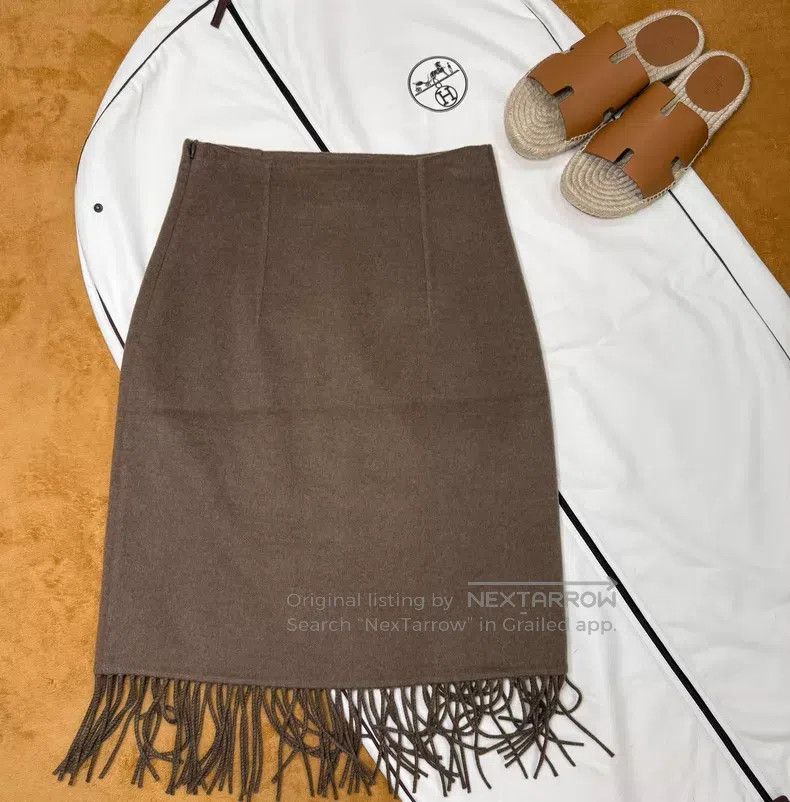 Hermes Hermes Camel Cashmere Fringe Skirt Size 25" / US 0 / IT 36 - 2 Thumbnail