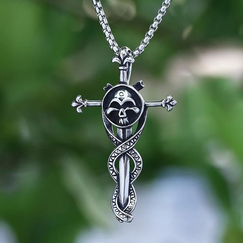 Jewelry Cross Pendant Necklace in Silver, Men's