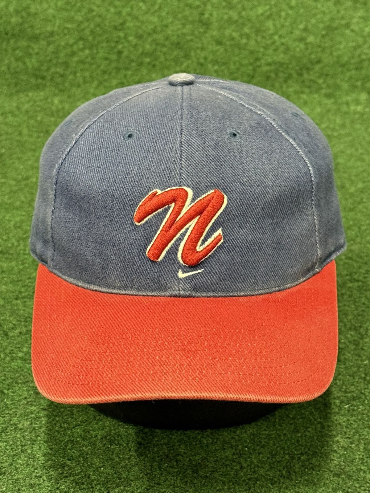 Nike Vintage 90s Nike Script Logo Swoosh Hat Size ONE SIZE - 1 Thumbnail