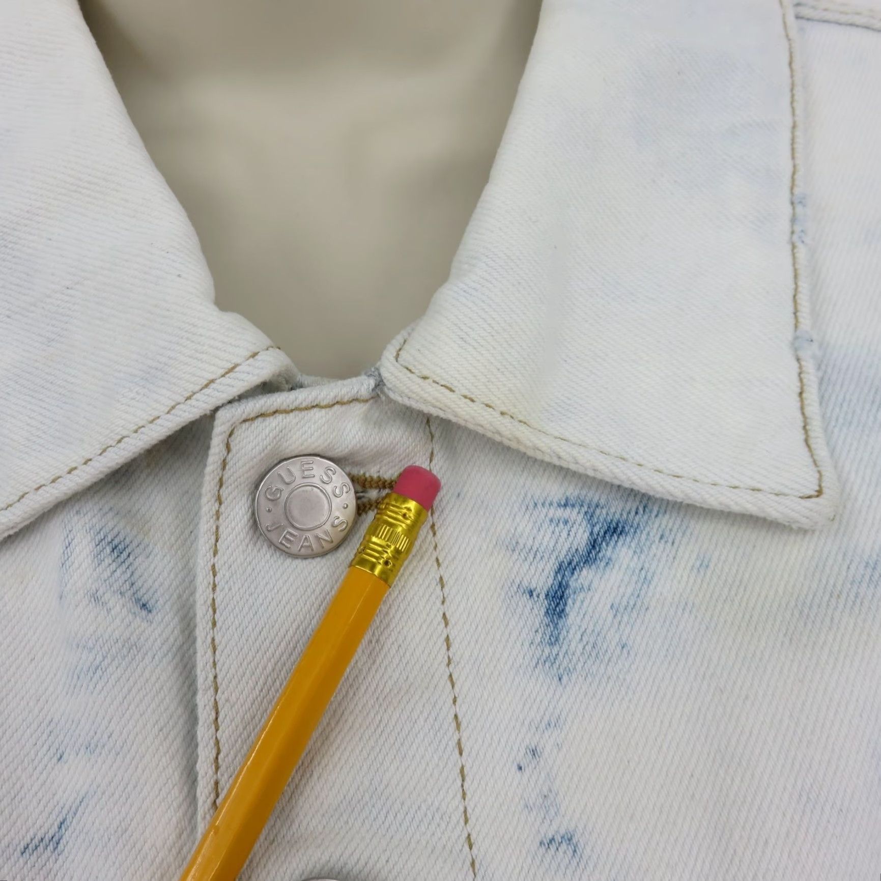 Guess Guess Women Shirt Jacket Regular M White Denim Distressed Bleached Crop NEW Defects Size M / US 6-8 / IT 42-44 - 4 Thumbnail