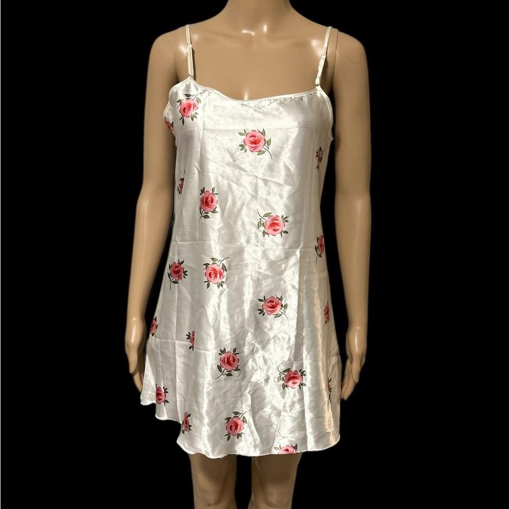 Designer Floral Satin Robe and Slip Set Size ONE SIZE - 2 Thumbnail