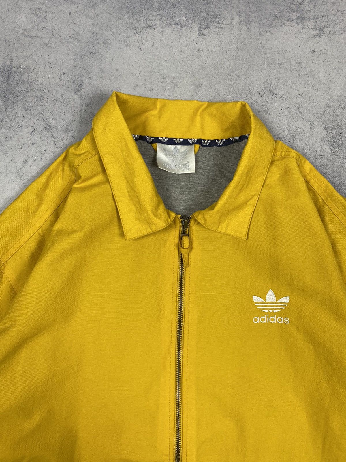 Adidas Vintage 90s Adidas Trefoil Logo Yellow Windbreaker Jacket Size US M / EU 48-50 / 2 - 6 Thumbnail