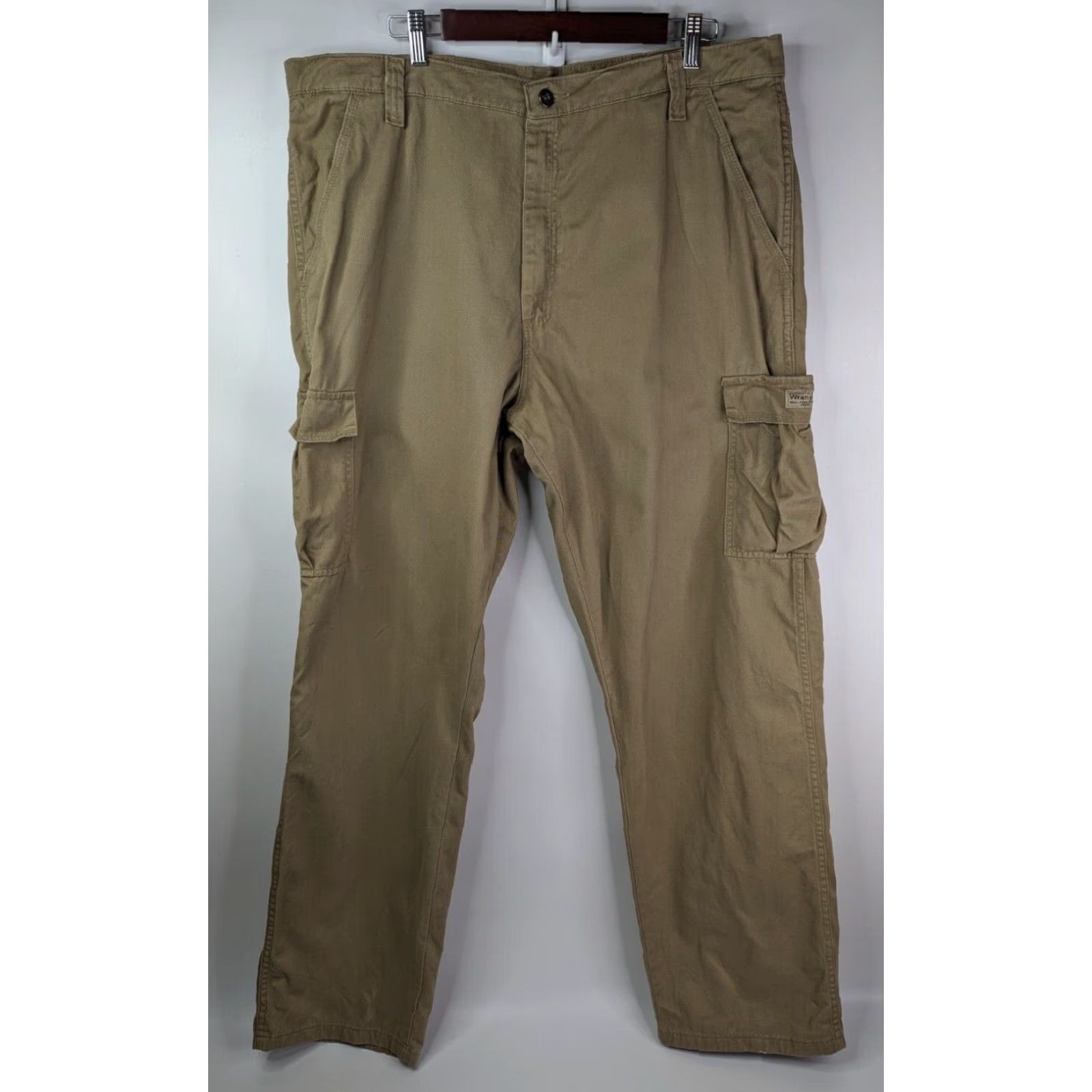 Wrangler Wrangler Legacy Cargo Beige Twill Pants Men 40x32 Straight Leg Workwear Size US 40 / EU 56 - 2 Thumbnail