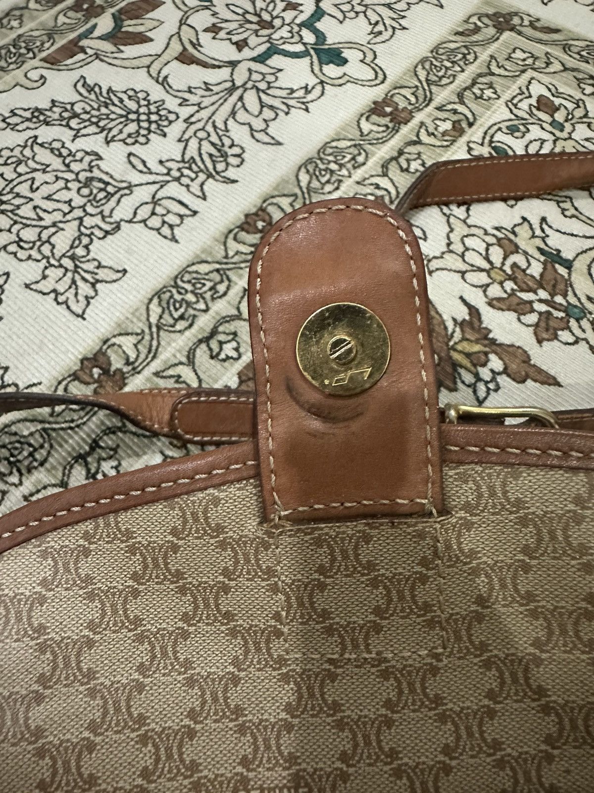 Celine Vintage Celine Macadam Crossbody Small Leather Shoulder Bag Size ONE SIZE - 4 Thumbnail