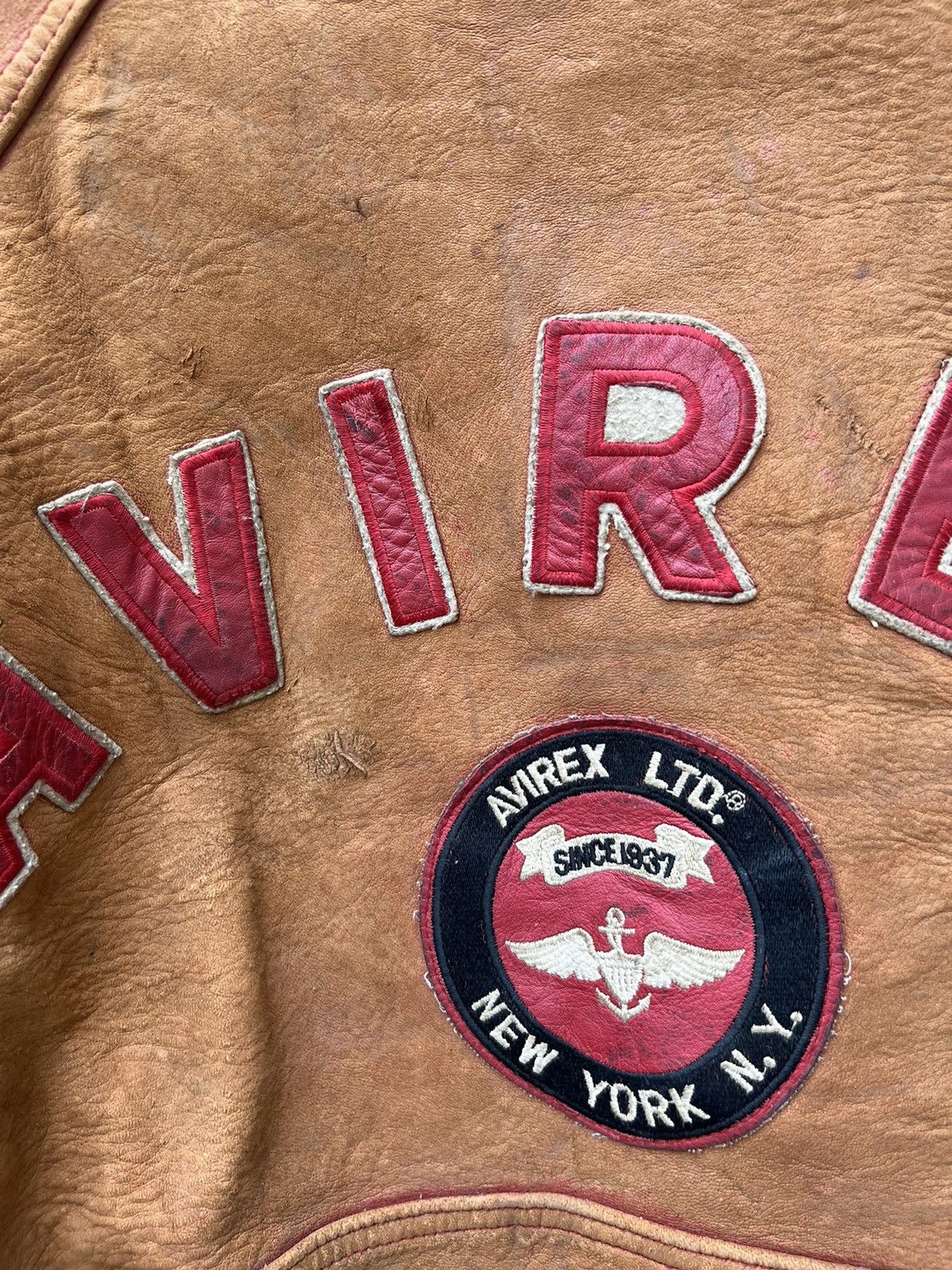 Avirex Vintage 80s 90s Avirex Trashed Leather Flight Bomber Jacket Size US L / EU 52-54 / 3 - 2 Thumbnail