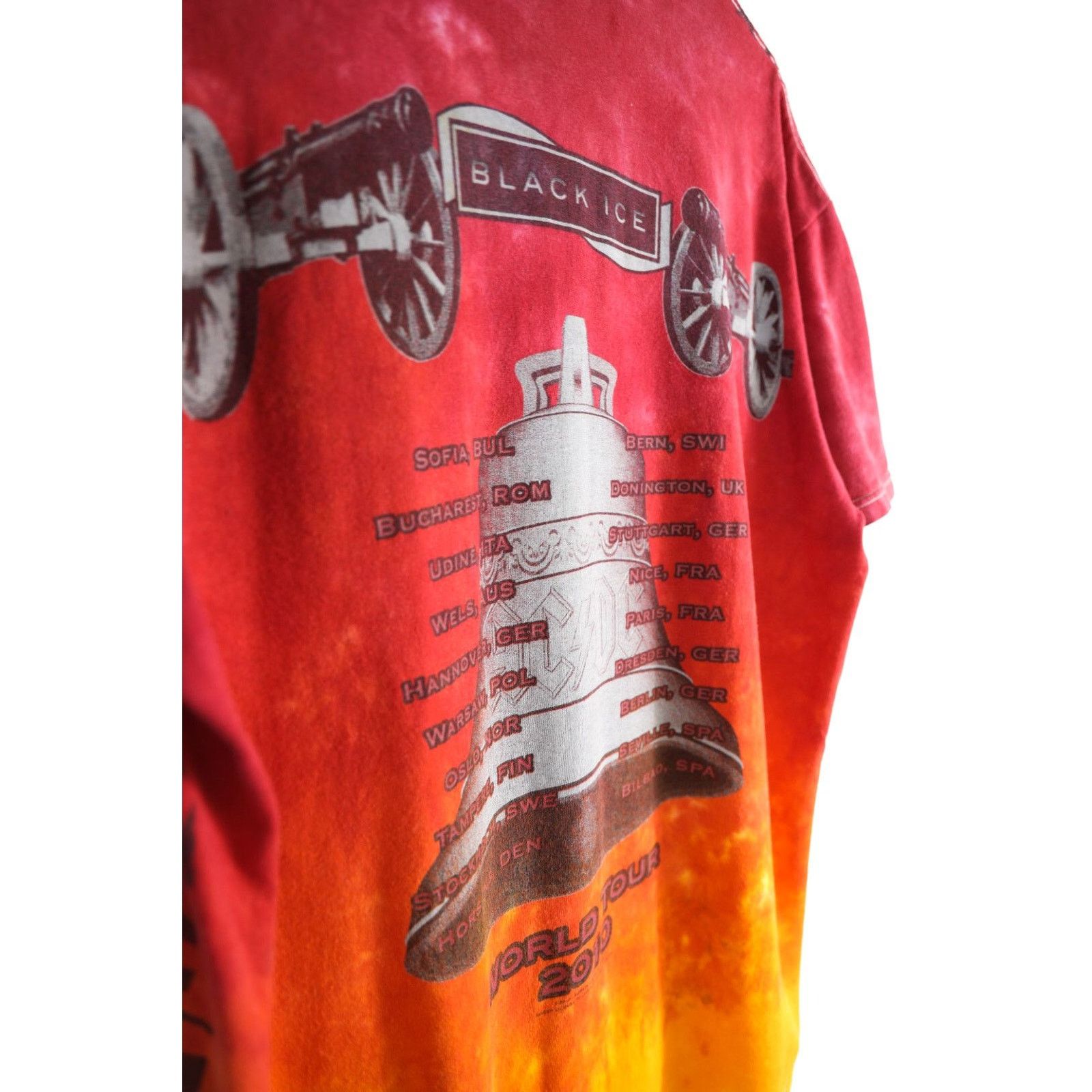 AC/DC AC/DC Black Ice World Tour All Over Print Tee T-shirt Size US L / EU 52-54 / 3 - 9 Thumbnail