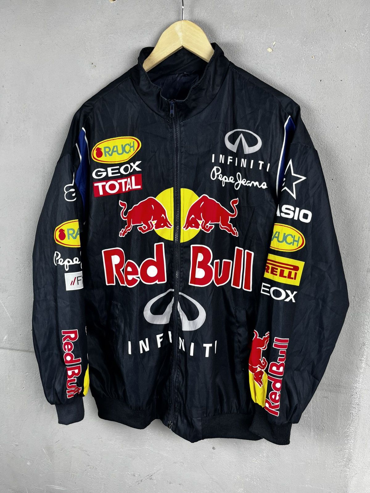 Red Bull Red bull jacket racing Size US L / EU 52-54 / 3 - 1 Thumbnail