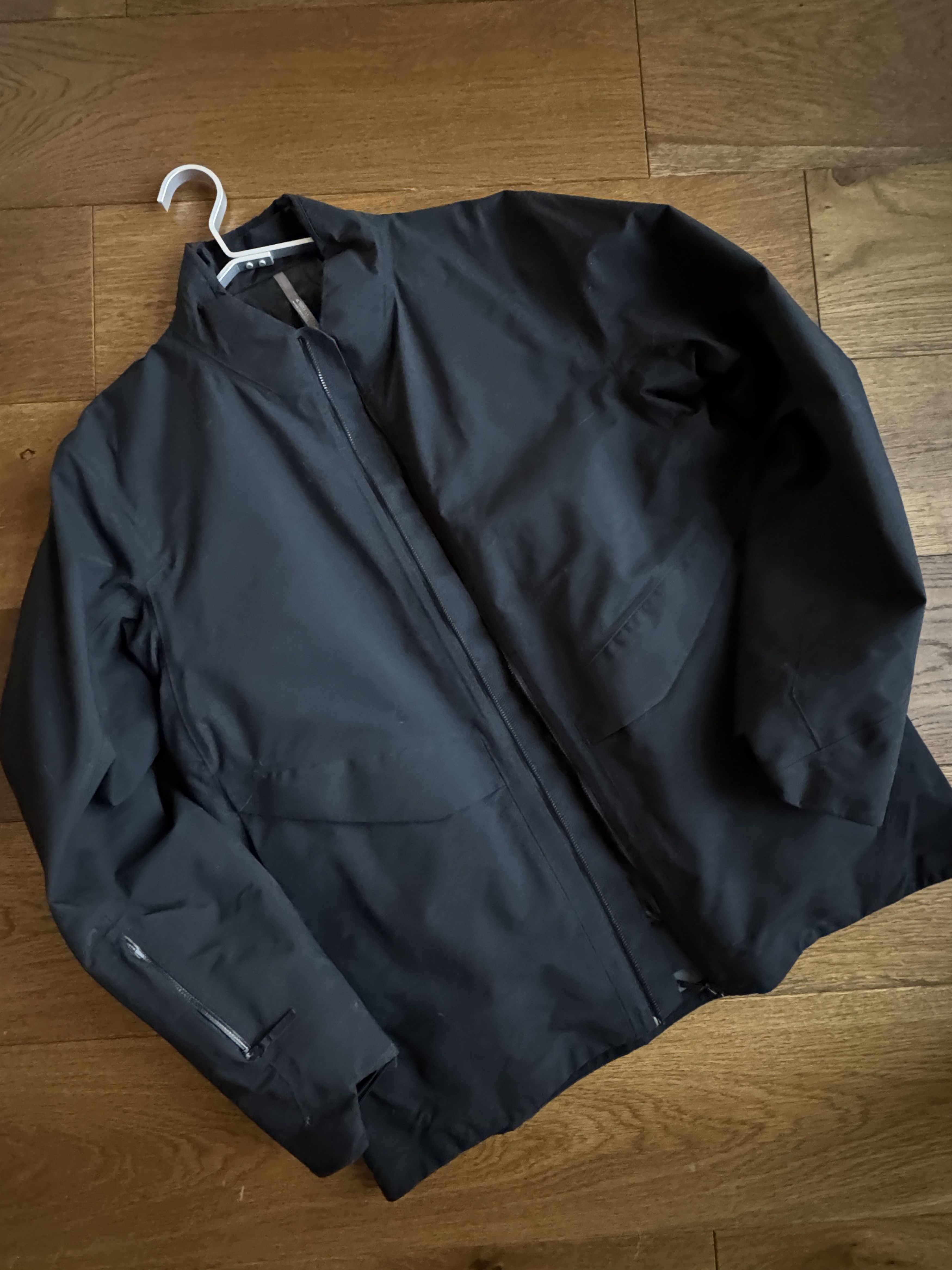 Veilance Arc'Teryx VEILANCE Range IS Heavy Jacket US XL Size US XL / EU 56 / 4 - 15 Thumbnail